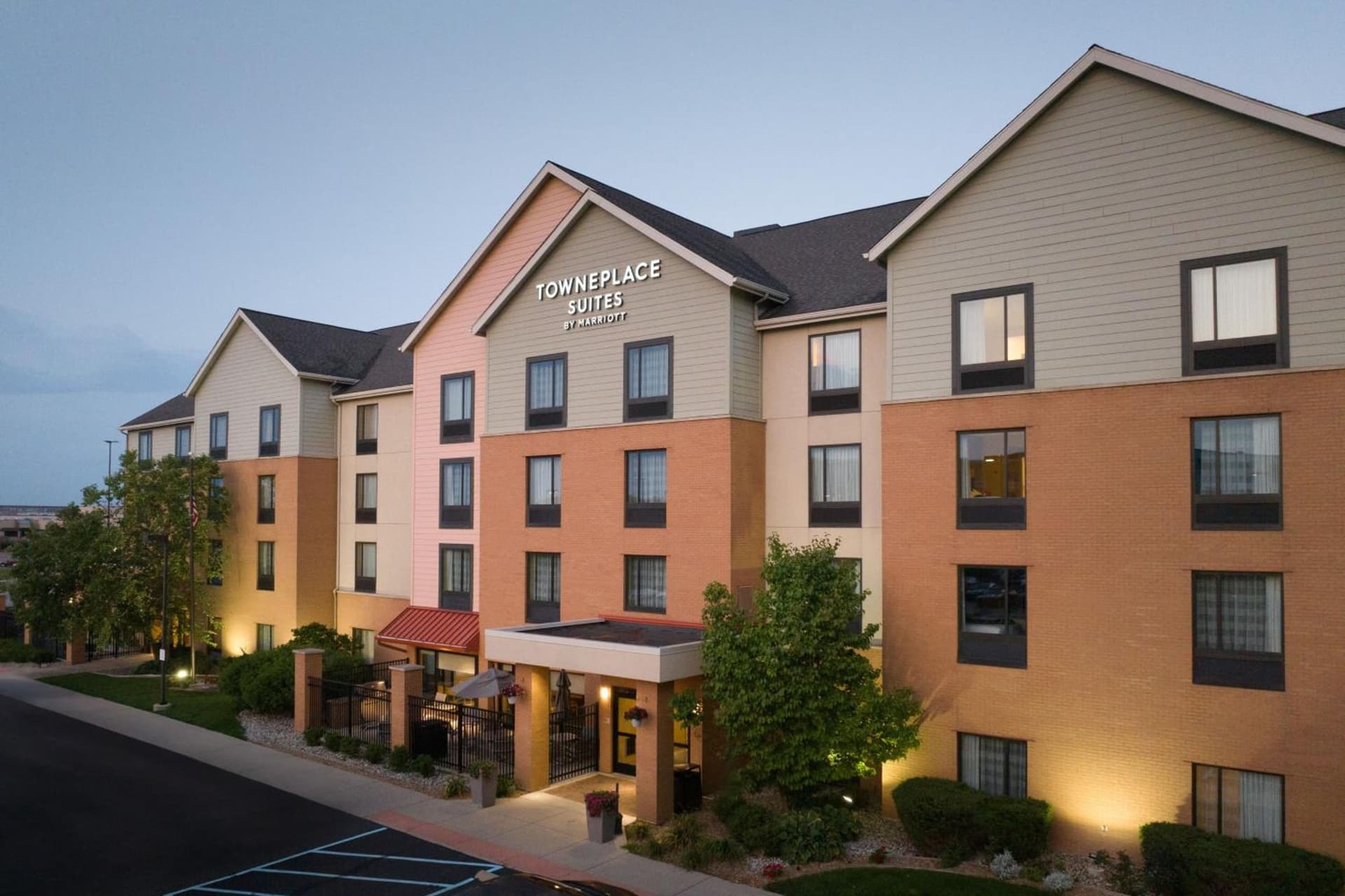 TownePlace Suites Ann Arbor featured exterior or lobby in Ann Arbor, MI — similar hotel