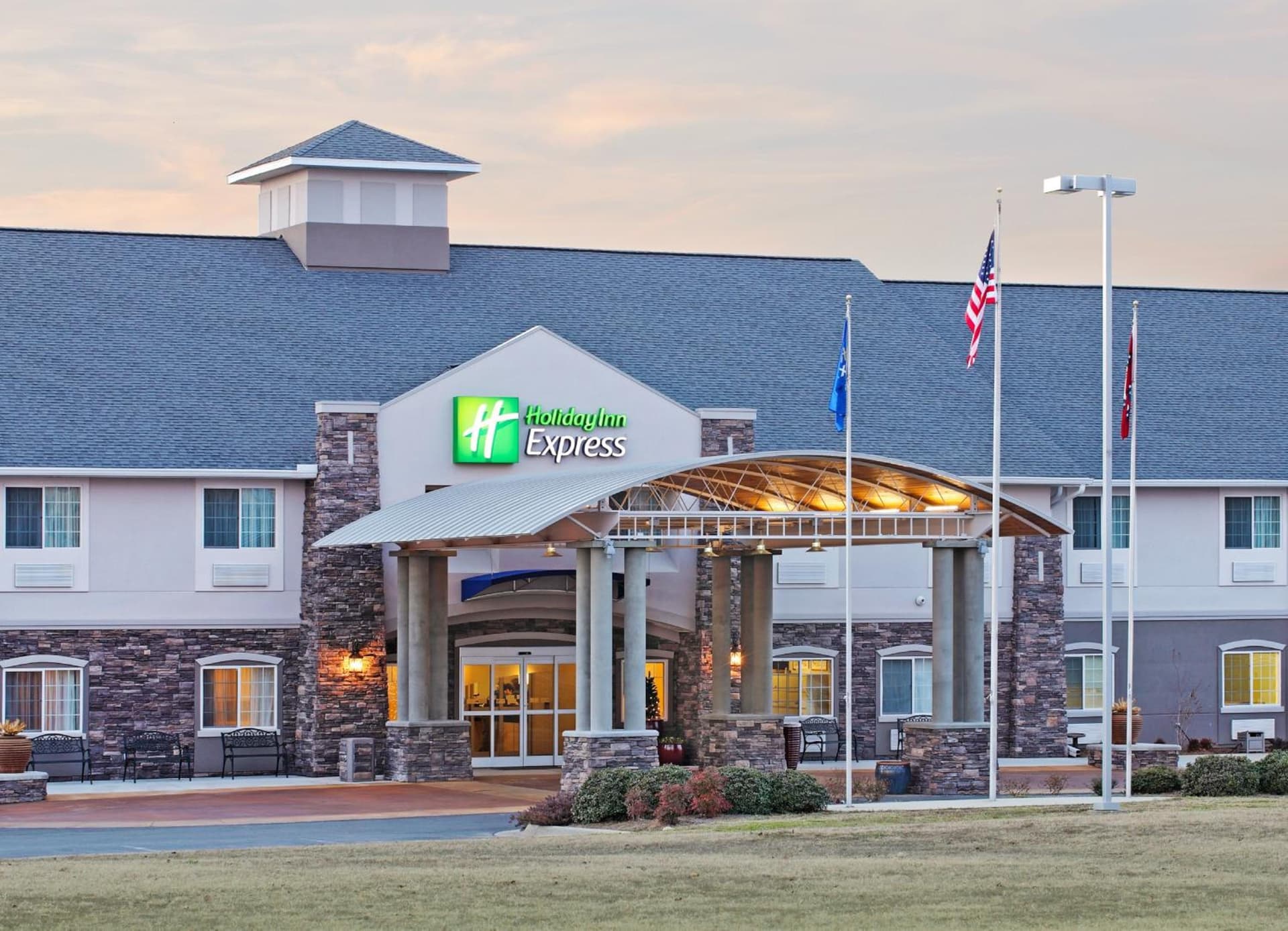 Holiday Inn Express Monticello by IHG featured exterior or lobby in Monticello, AR — similar hotel
