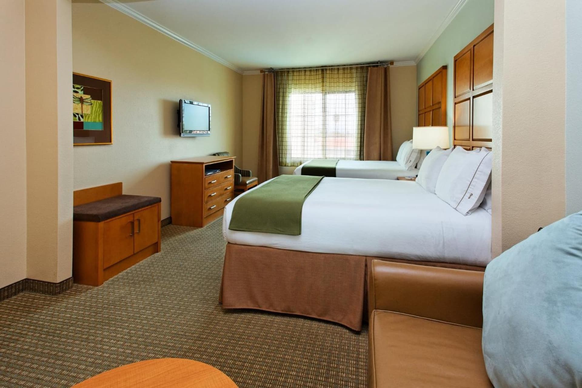 Holiday Inn Express & Suites Santa Clara - Silicon Valley by IHG gallery photo in Santa Clara, CA — image 18