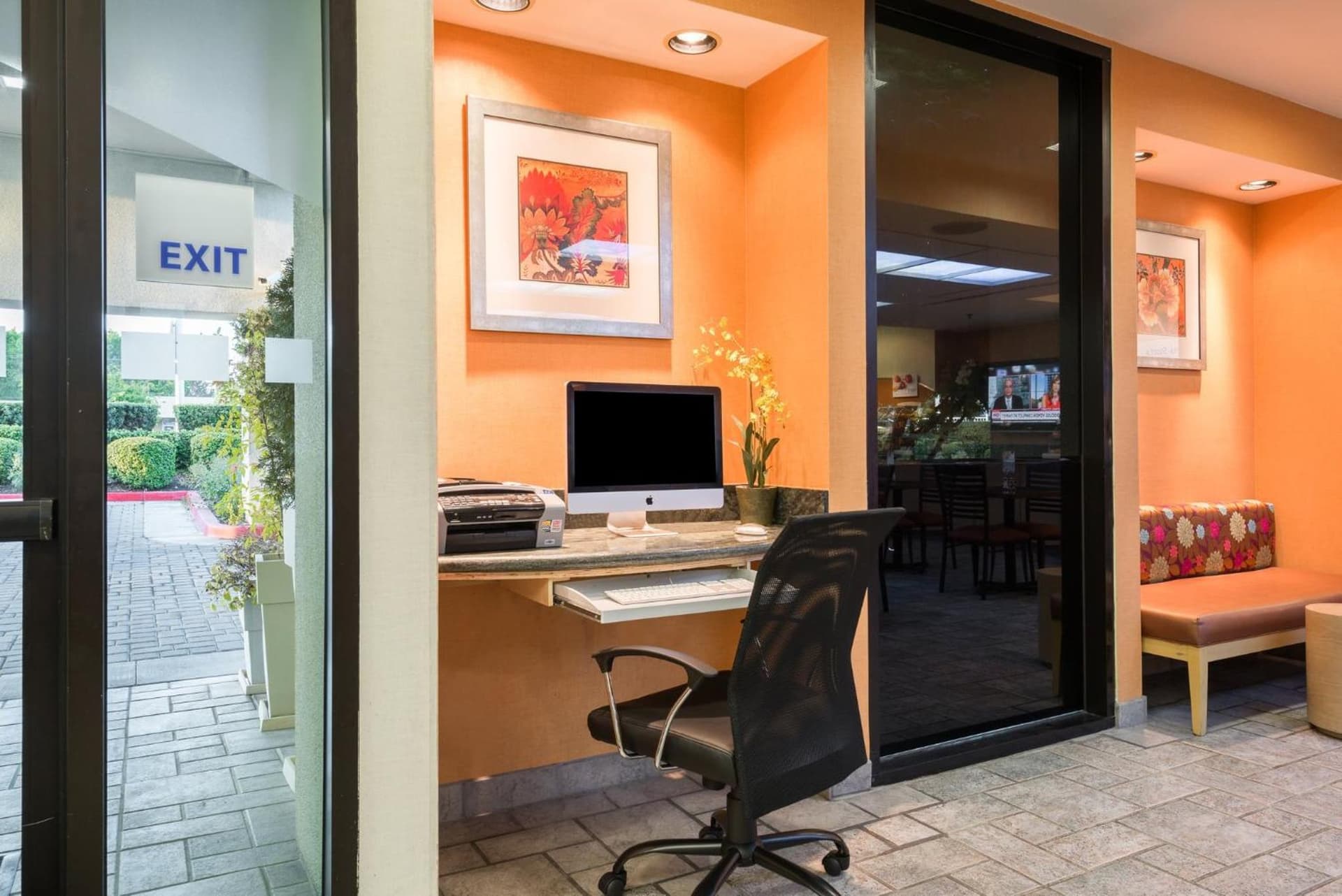 Holiday Inn Express & Suites Santa Clara - Silicon Valley by IHG gallery photo in Santa Clara, CA — image 34