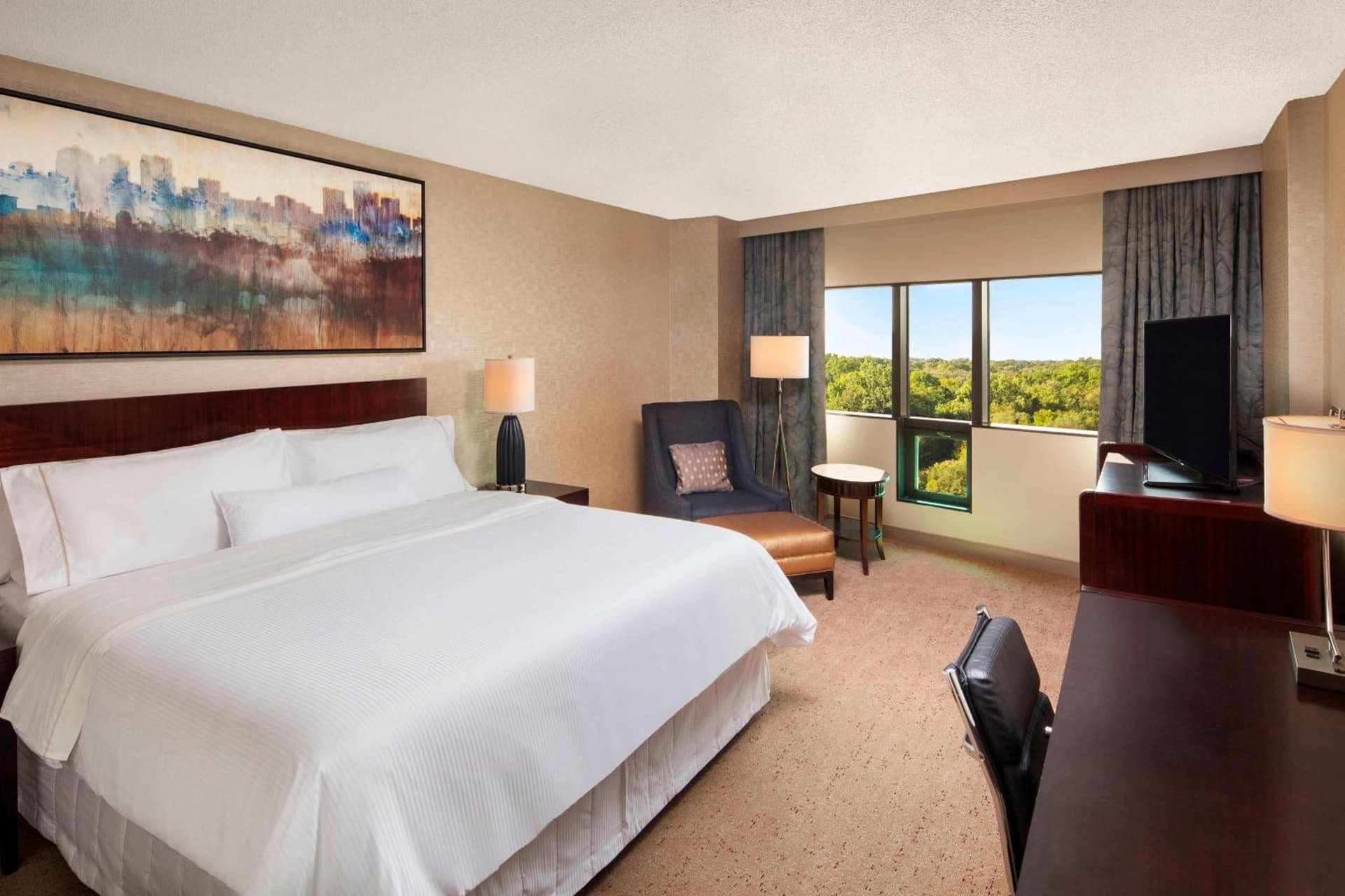 The Westin Southfield Detroit gallery photo in Southfield, MI — image 36