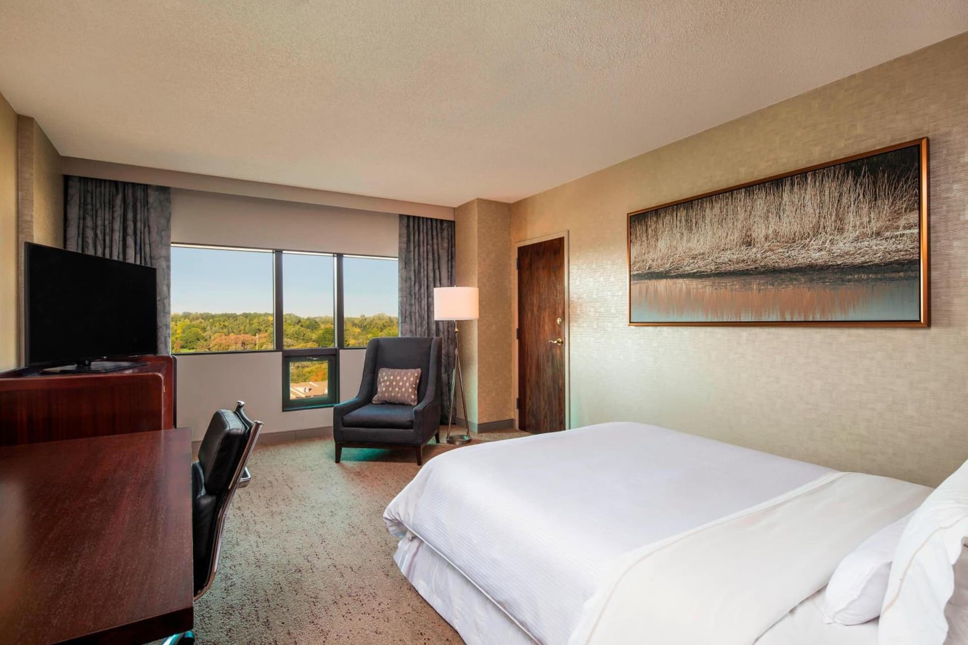 The Westin Southfield Detroit gallery photo in Southfield, MI — image 31