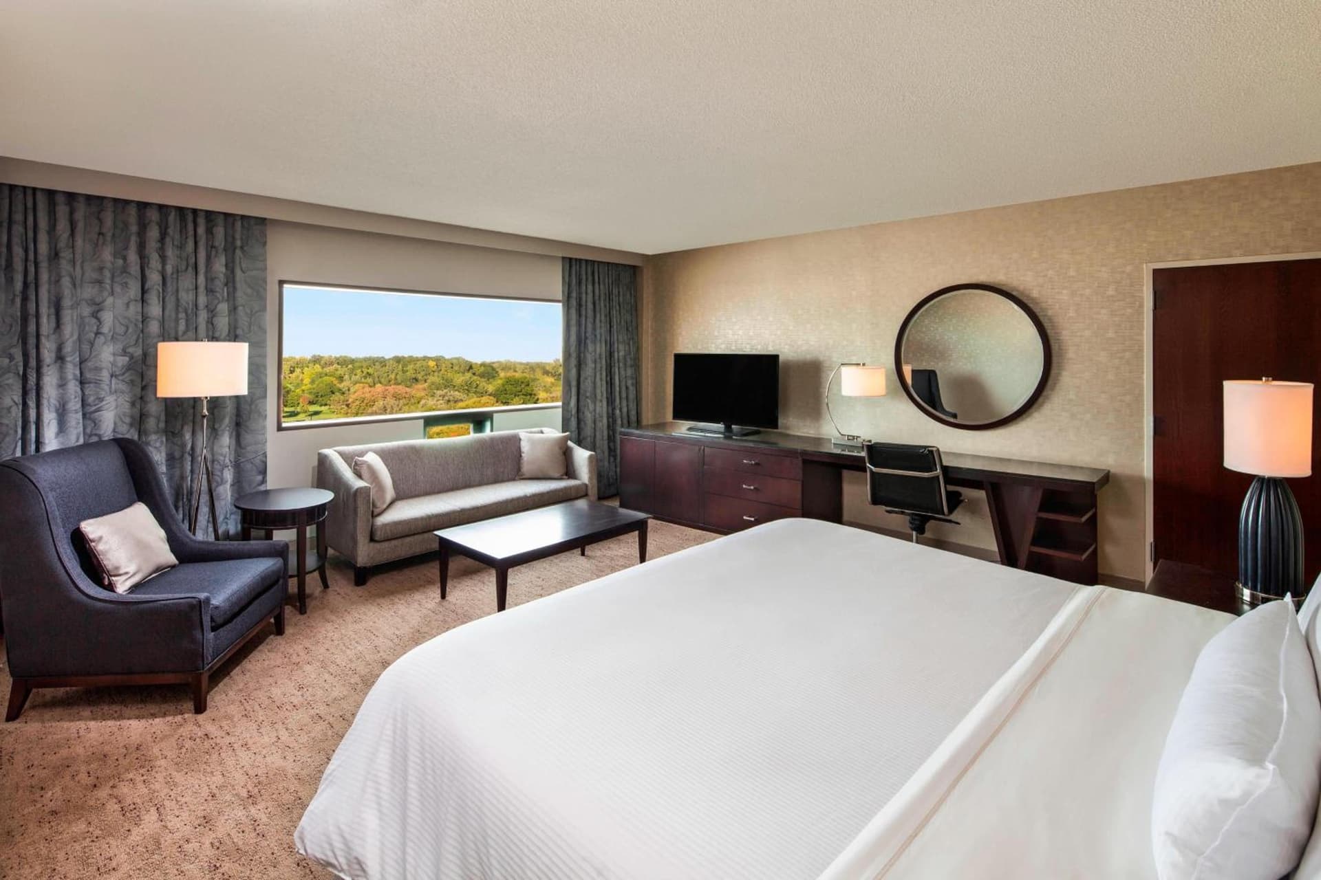 The Westin Southfield Detroit gallery photo in Southfield, MI — image 47