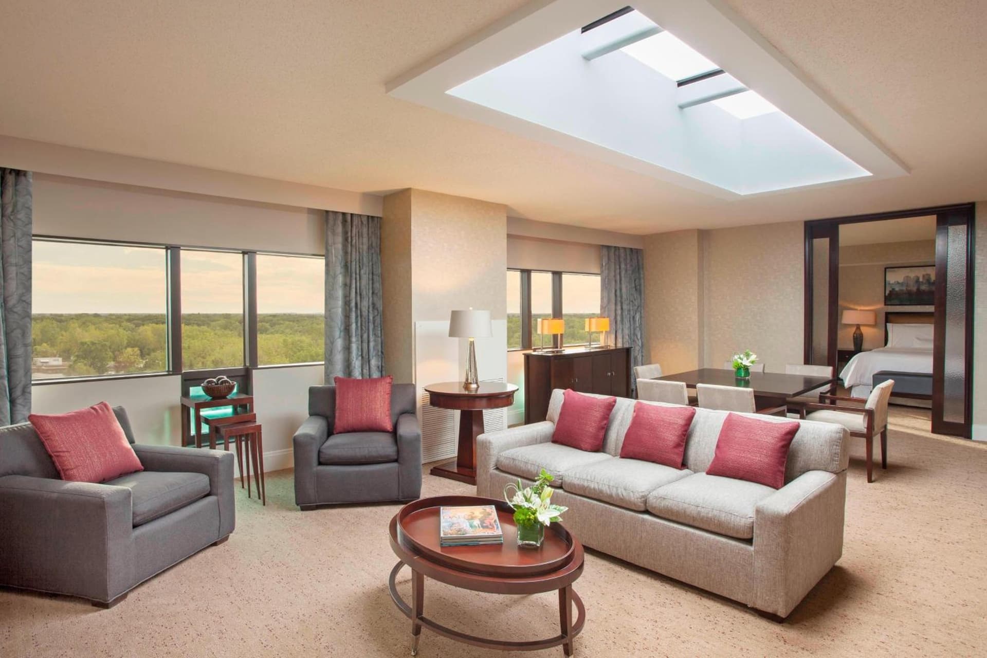 The Westin Southfield Detroit gallery photo in Southfield, MI — image 40