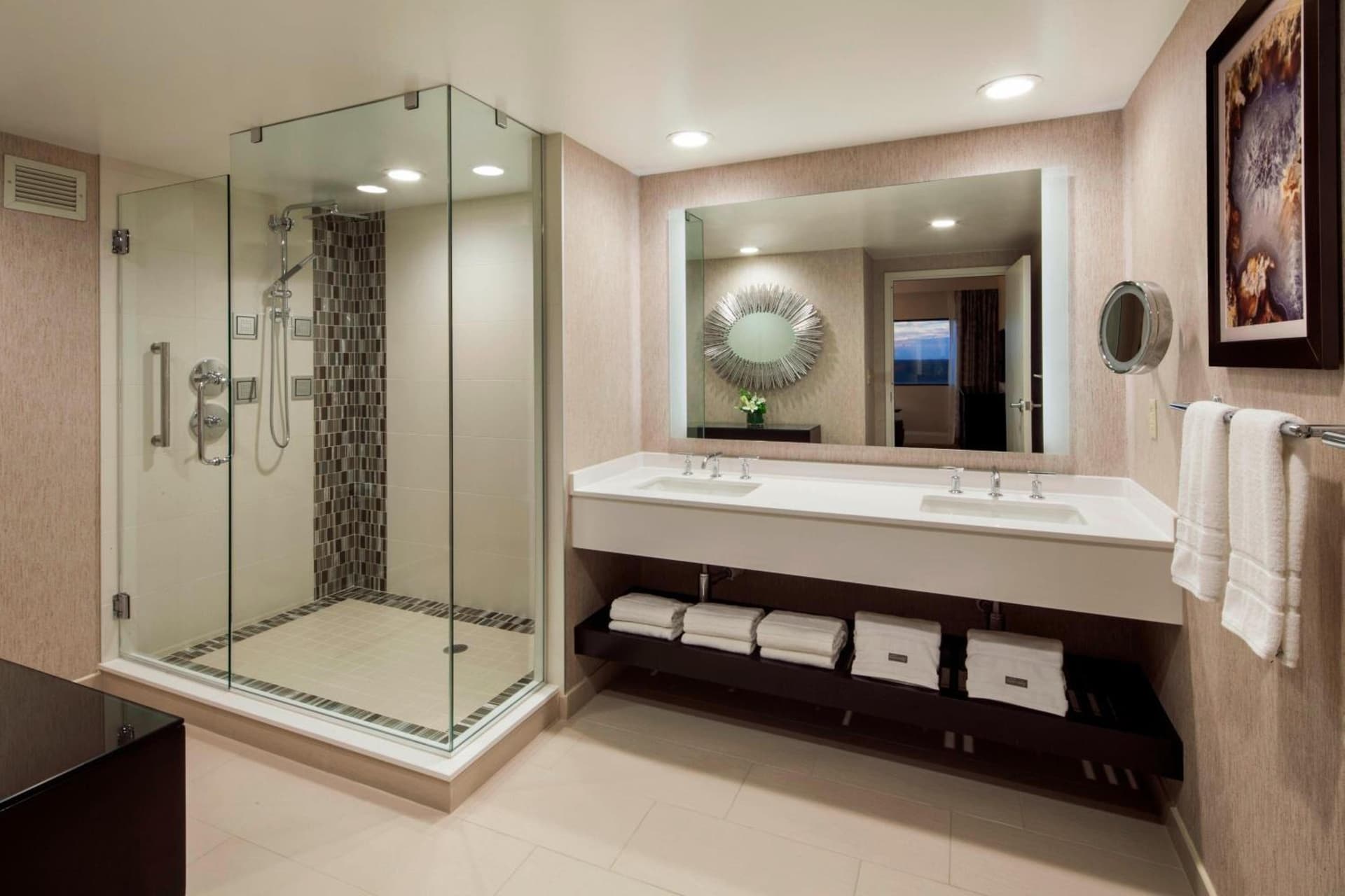 The Westin Southfield Detroit gallery photo in Southfield, MI — image 33