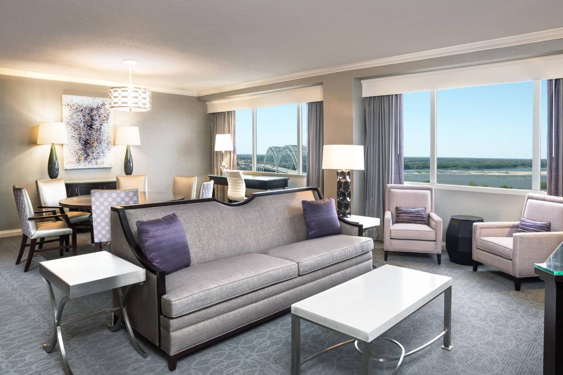 Memphis Riverline Hotel interior in Memphis, TN — gallery photo 2