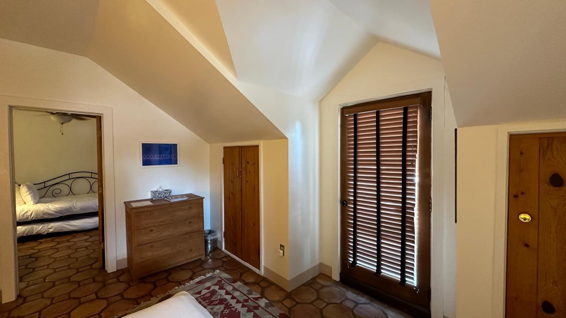 The Parador Farmhand 1 Downtown gallery photo in Santa Fe, NM — image 90