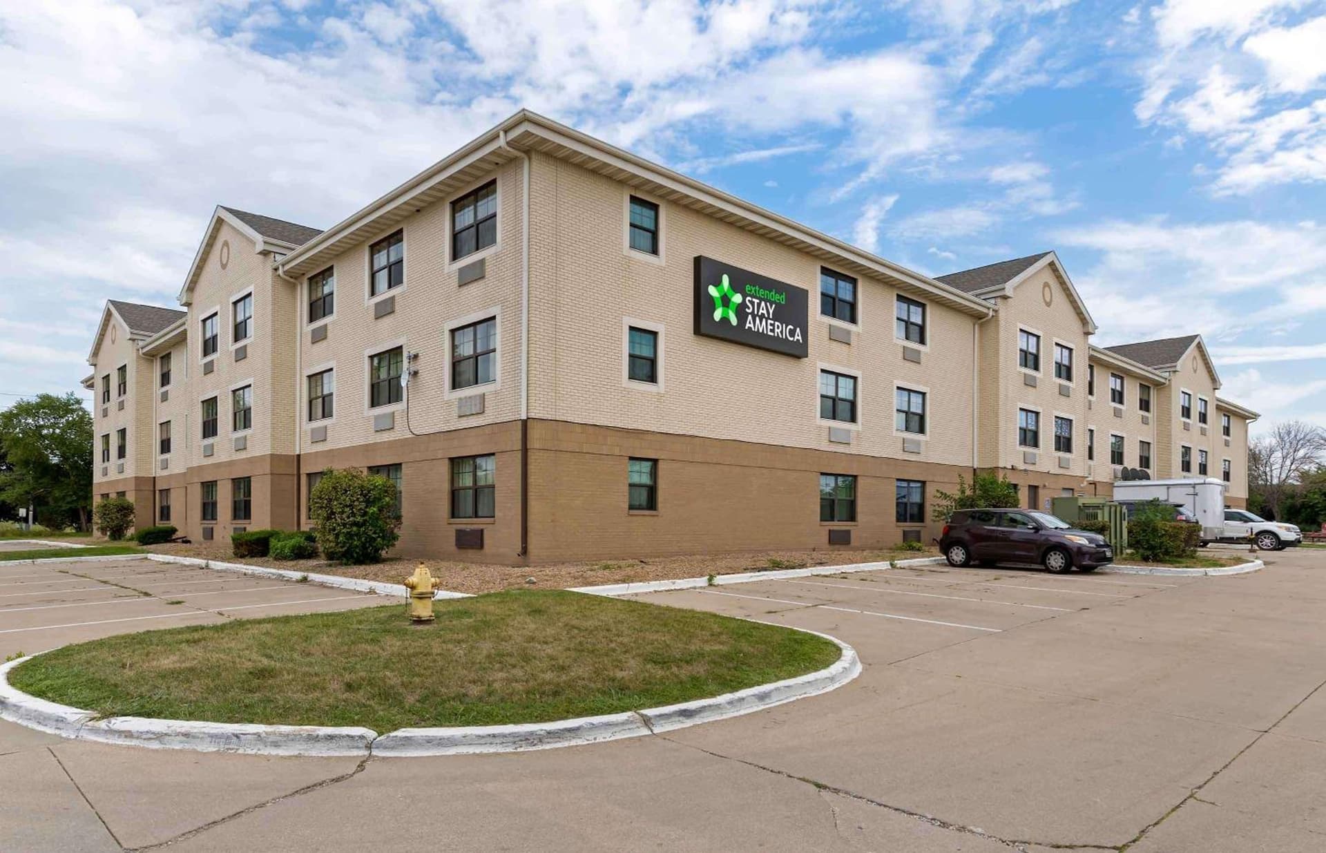 Extended Stay America Select Suites - Des Moines - Urbandale — hotel in Clive, Iowa