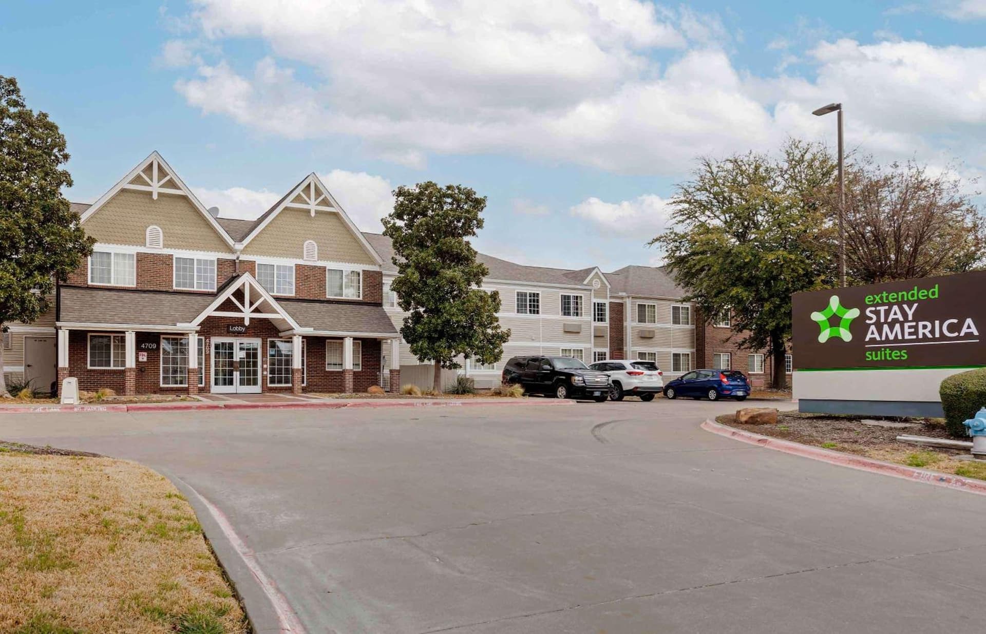 Extended Stay America Suites - Dallas - Plano Parkway featured exterior or lobby in Plano, TX — similar hotel