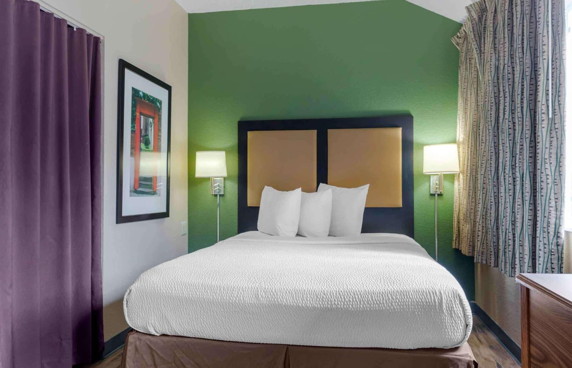 Extended Stay America Suites - Dallas - Plano Parkway property views in Plano, TX — gallery photo 3