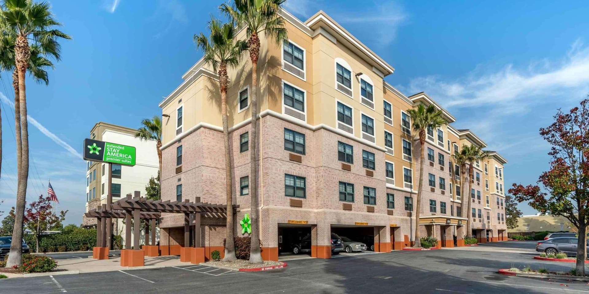 Extended Stay America Premier Suites - San Francisco - Belmont featured exterior or lobby in Belmont, CA — similar hotel