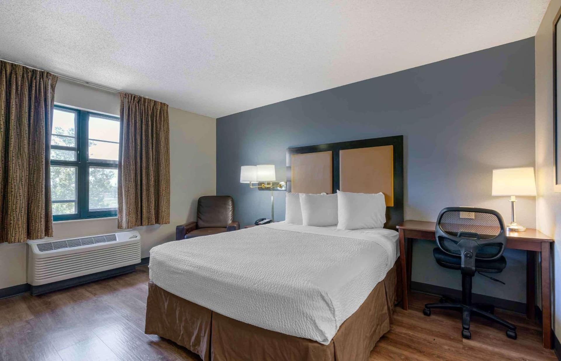 Extended Stay America Suites - Sacramento - Elk Grove gallery photo in Elk Grove, CA — image 34