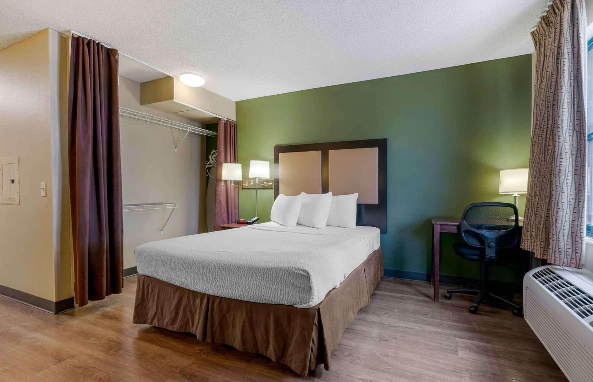 Extended Stay America Suites - Sacramento - Elk Grove gallery photo in Elk Grove, CA — image 7