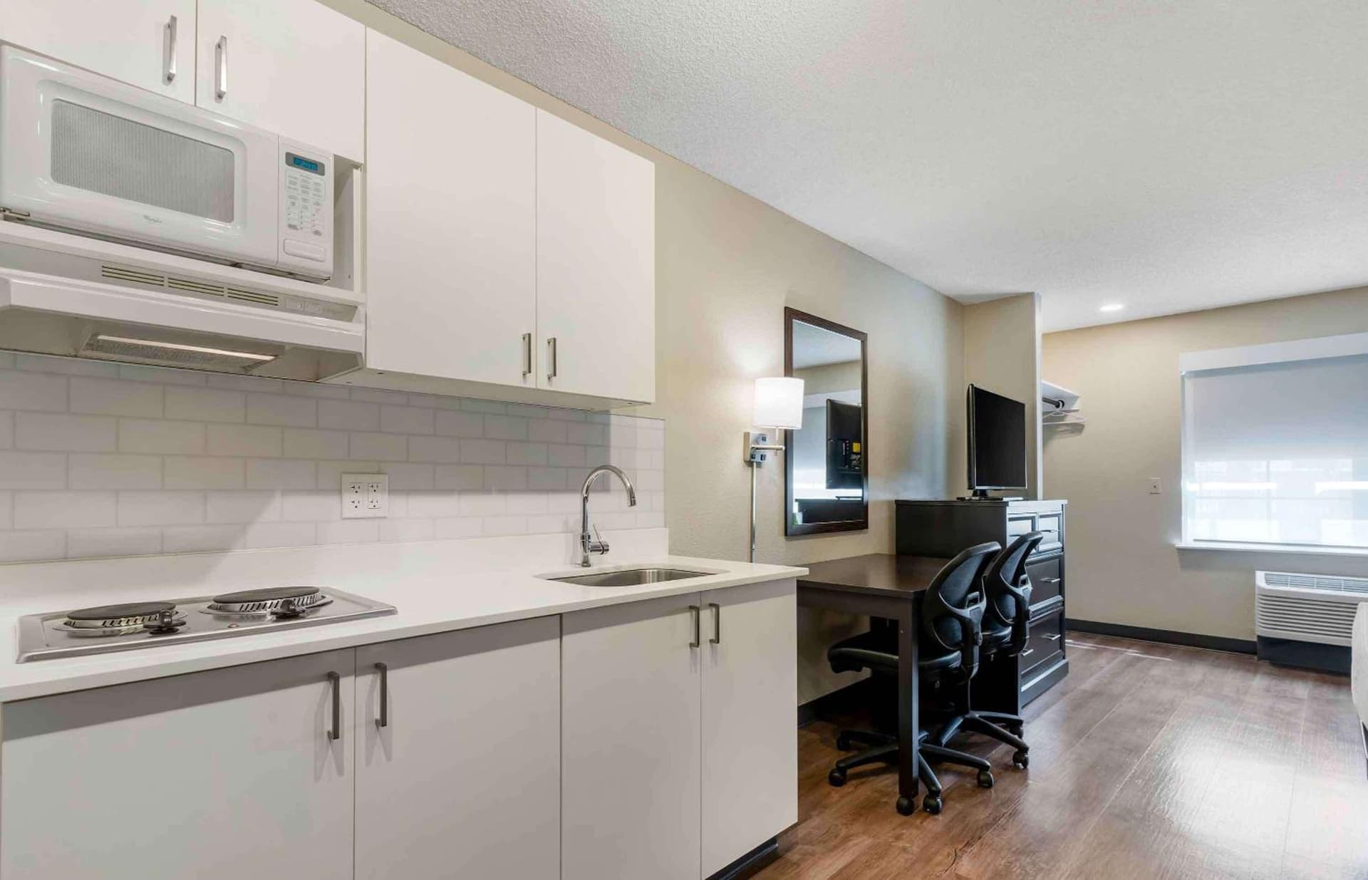 Extended Stay America Suites - San Ramon - Bishop Ranch - East gallery photo in San Ramon, CA — image 7