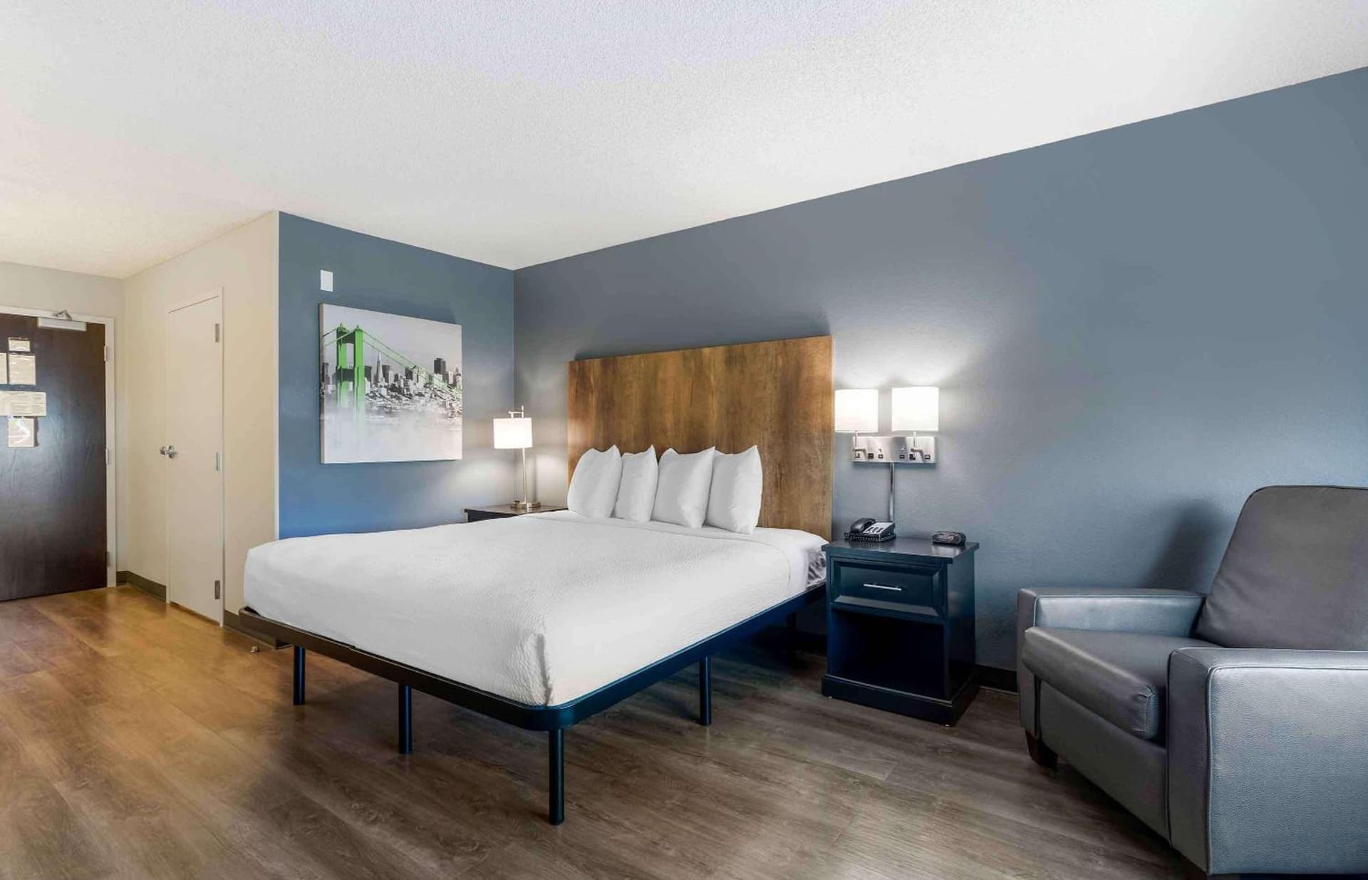 Extended Stay America Suites - San Ramon - Bishop Ranch - East gallery photo in San Ramon, CA — image 49