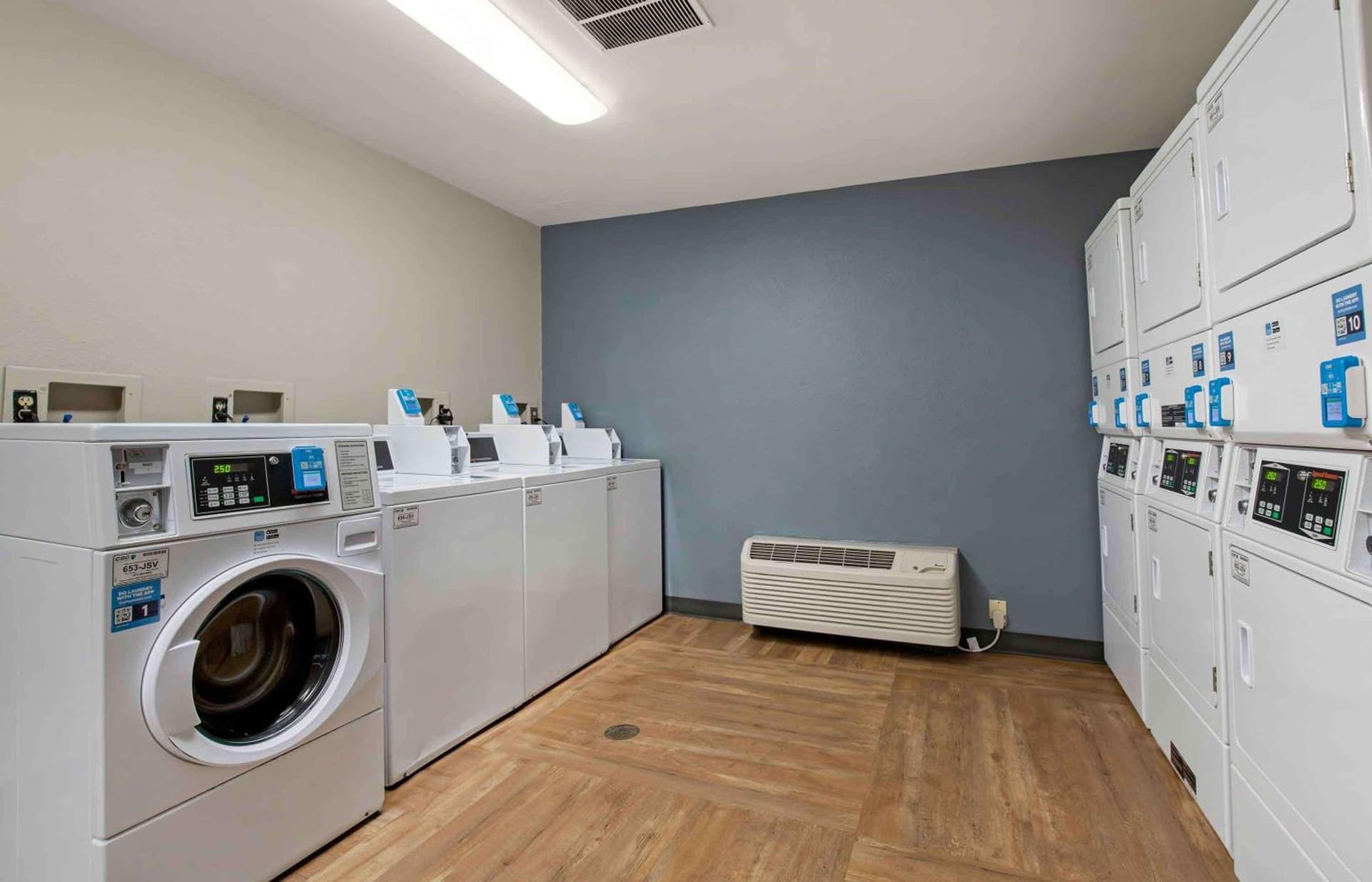 Extended Stay America Suites - San Ramon - Bishop Ranch - East gallery photo in San Ramon, CA — image 39