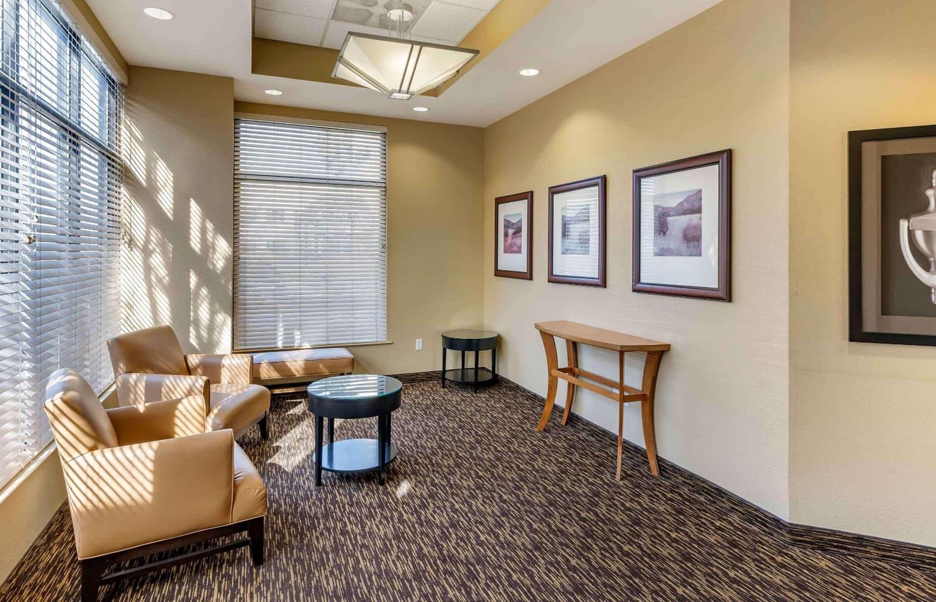 Extended Stay America Suites - San Rafael - Francisco Blvd East property views in San Rafael, CA — gallery photo 3