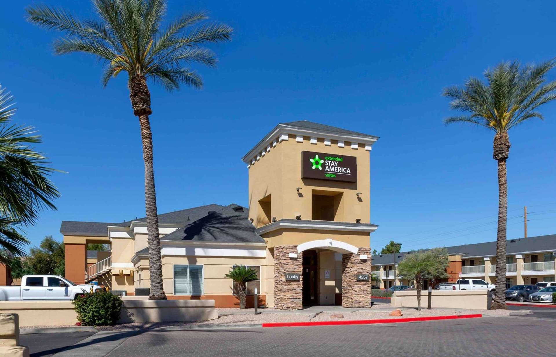 Extended Stay America Select Suites - Phoenix - Airport - E Oak St featured exterior or lobby in Phoenix, AZ — similar hotel