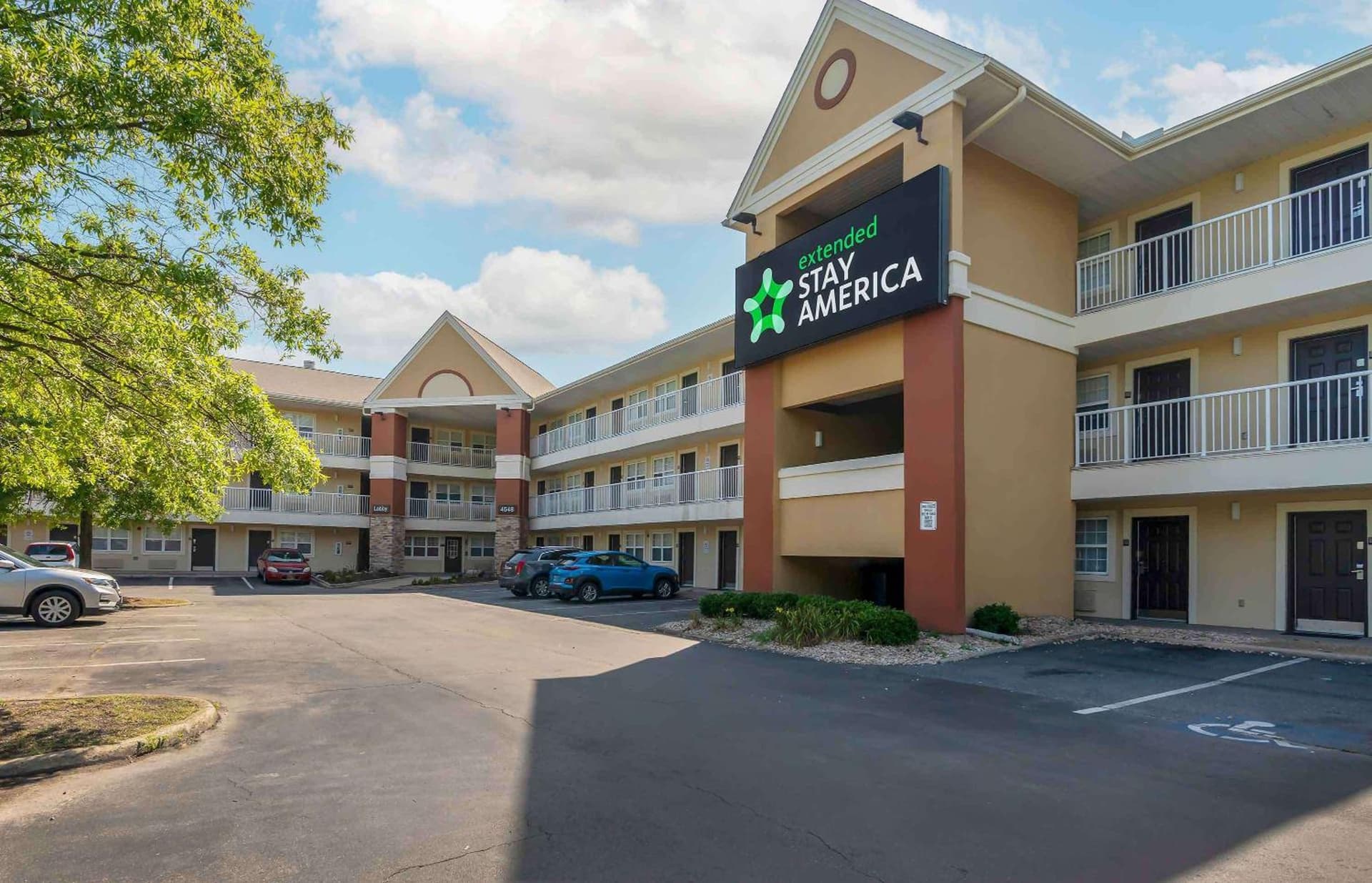 Extended Stay America Suites - Virginia Beach - Independence Blvd featured exterior or lobby in Virginia Beach, VA — similar hotel