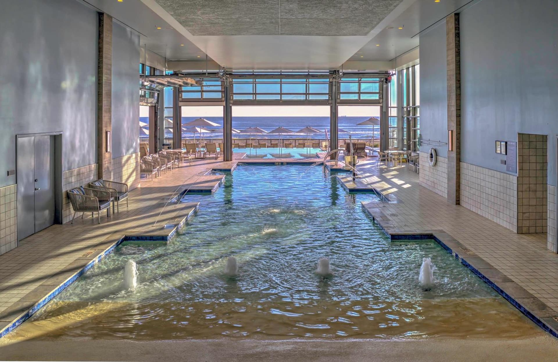 Marriott Virginia Beach Oceanfront Resort gallery photo in Virginia Beach, VA — image 65