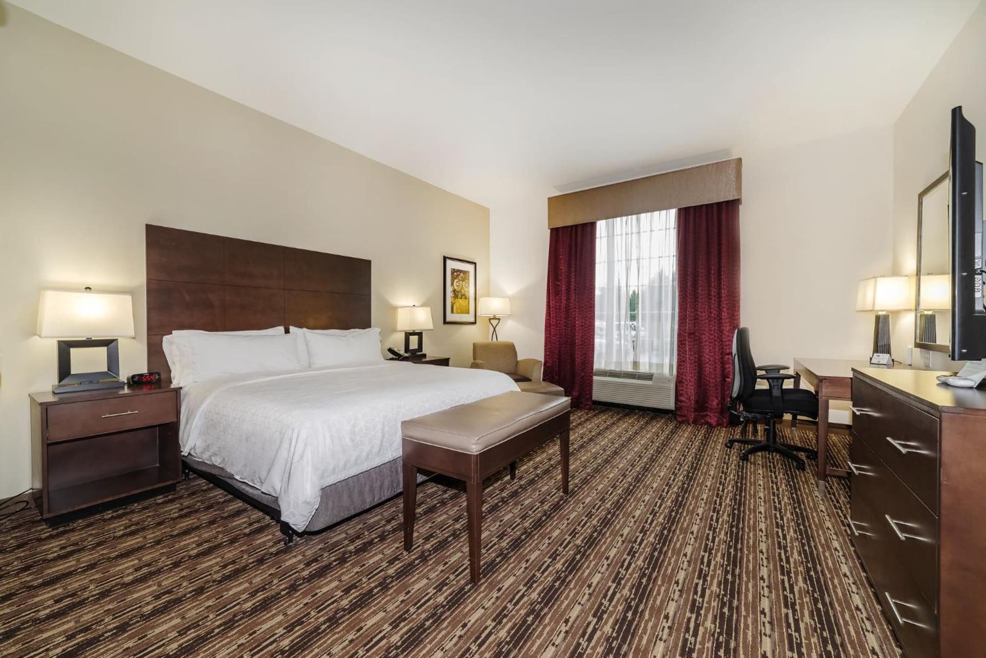 Holiday Inn Express & Suites Aiken by IHG gallery photo in Aiken, SC — image 5
