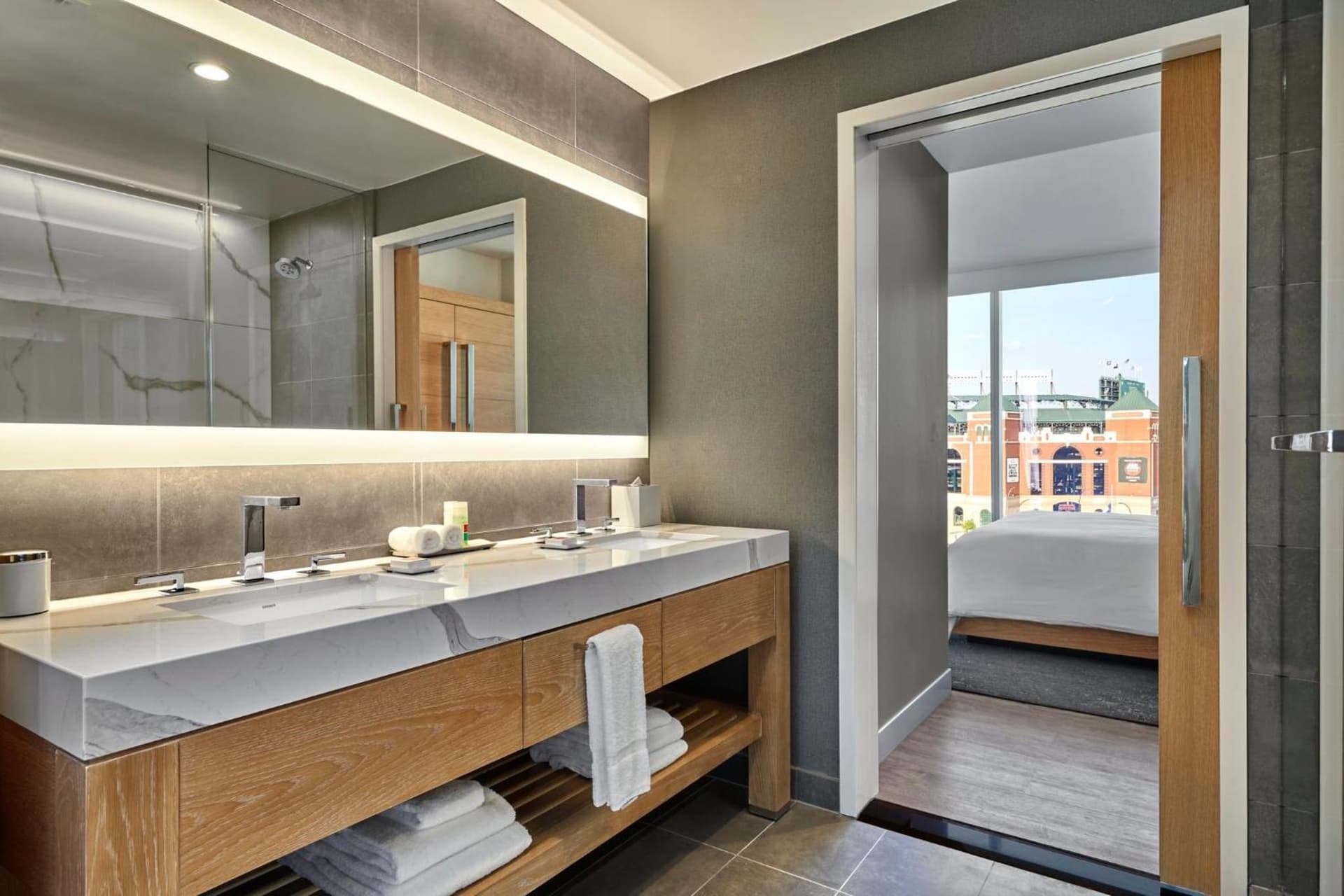 Live! by Loews - Arlington, TX interior in Arlington, TX — gallery photo 2