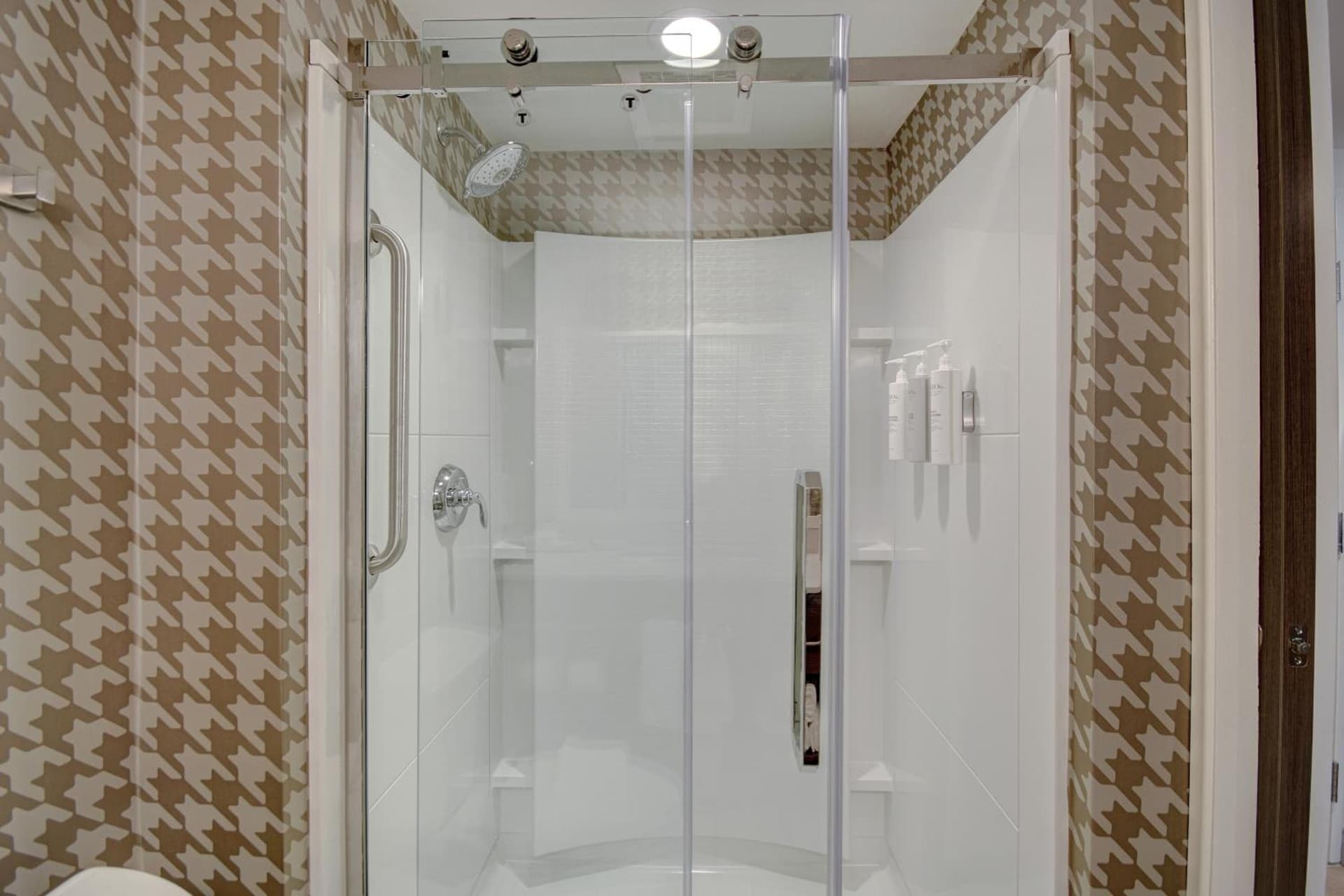 Home2 Suites By Hilton Garden Grove gallery photo in Garden Grove, CA — image 8
