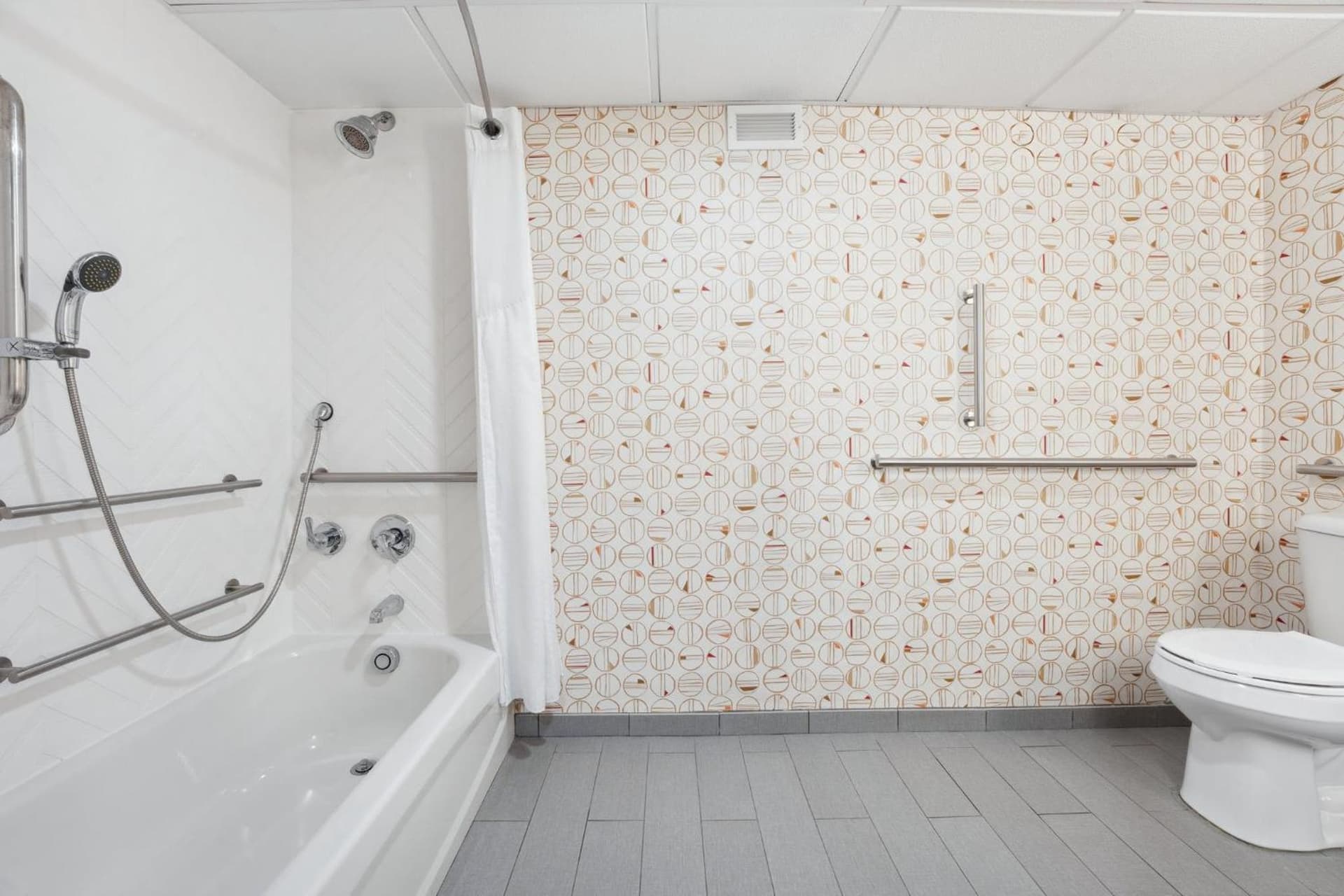 Holiday Inn Portsmouth by IHG gallery photo in Portsmouth, NH — image 45