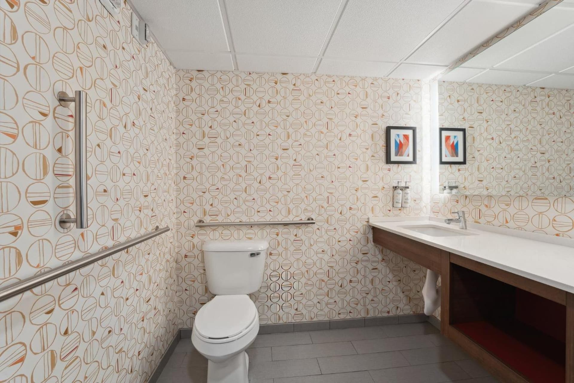 Holiday Inn Portsmouth by IHG gallery photo in Portsmouth, NH — image 43