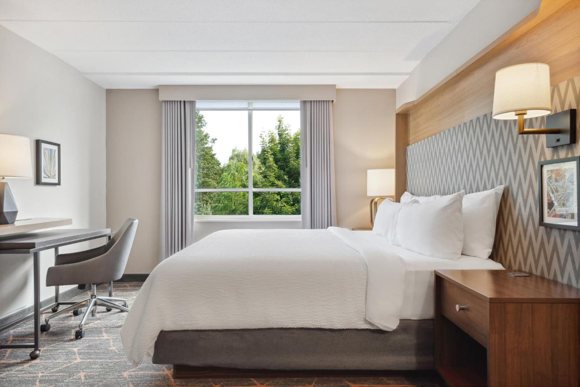 Holiday Inn Portsmouth by IHG gallery photo in Portsmouth, NH — image 52