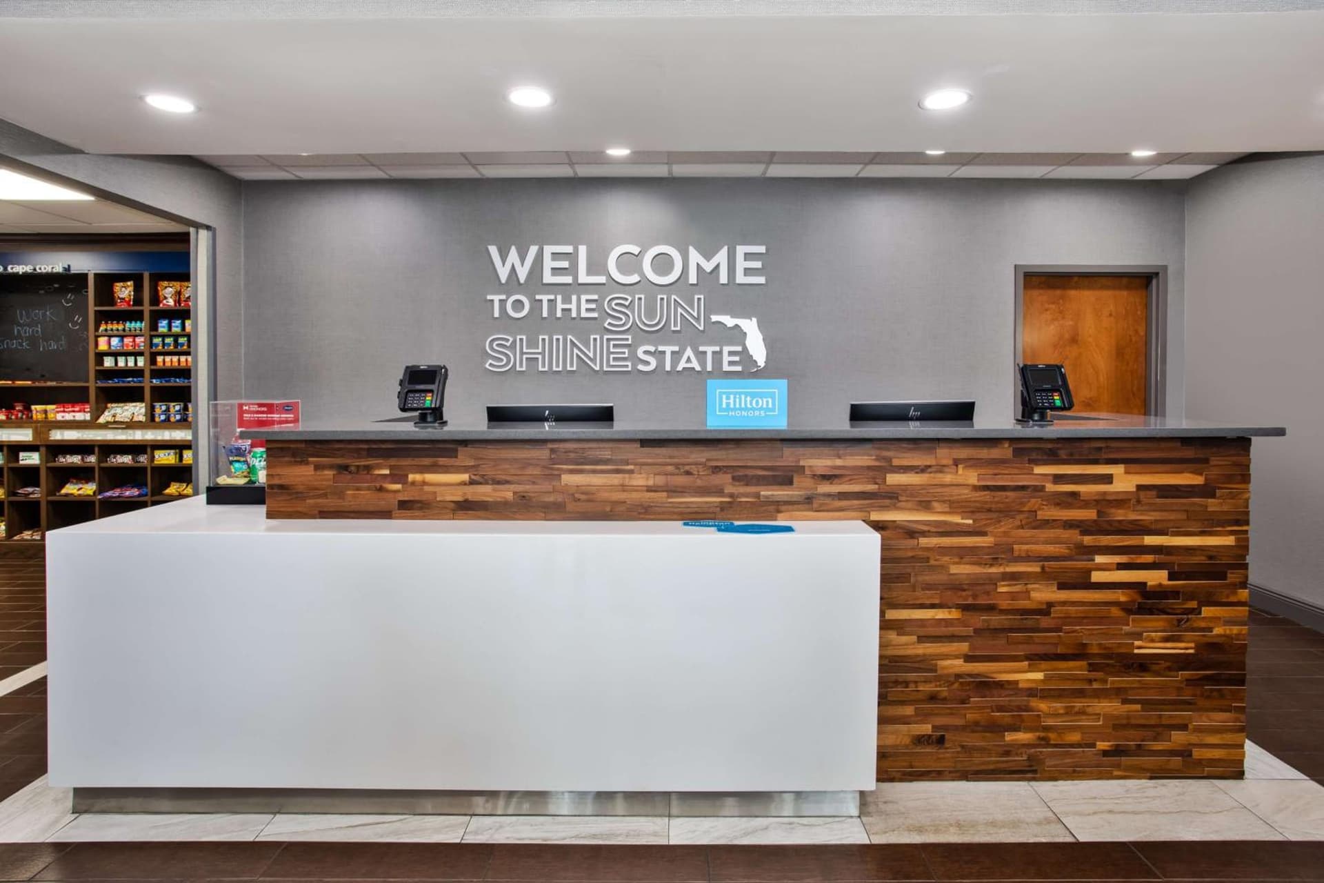 Hampton Inn & Suites Cape Coral / Fort Myers gallery photo in Cape Coral, FL — image 13