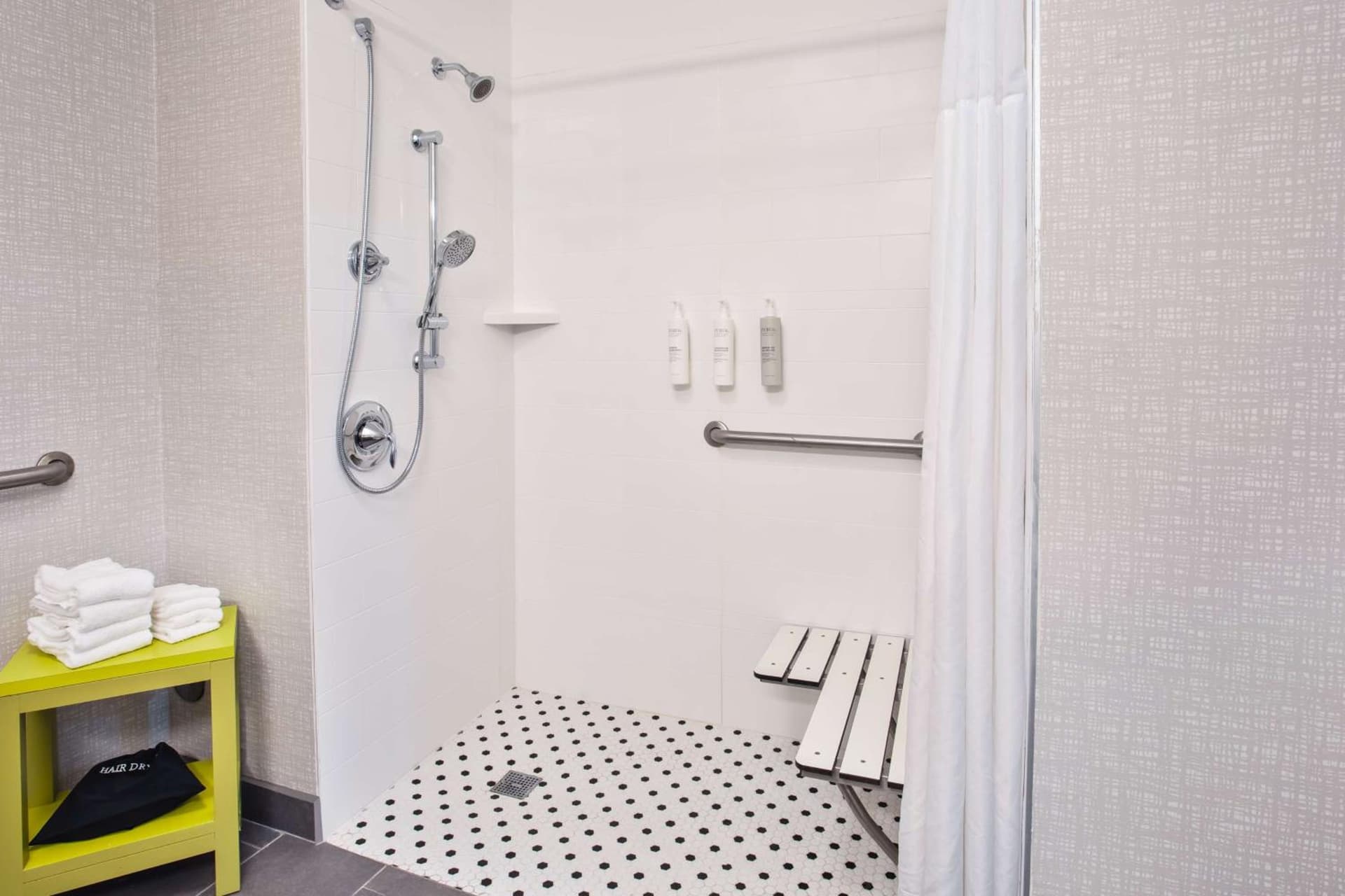 Hampton Inn & Suites Cape Coral / Fort Myers gallery photo in Cape Coral, FL — image 14