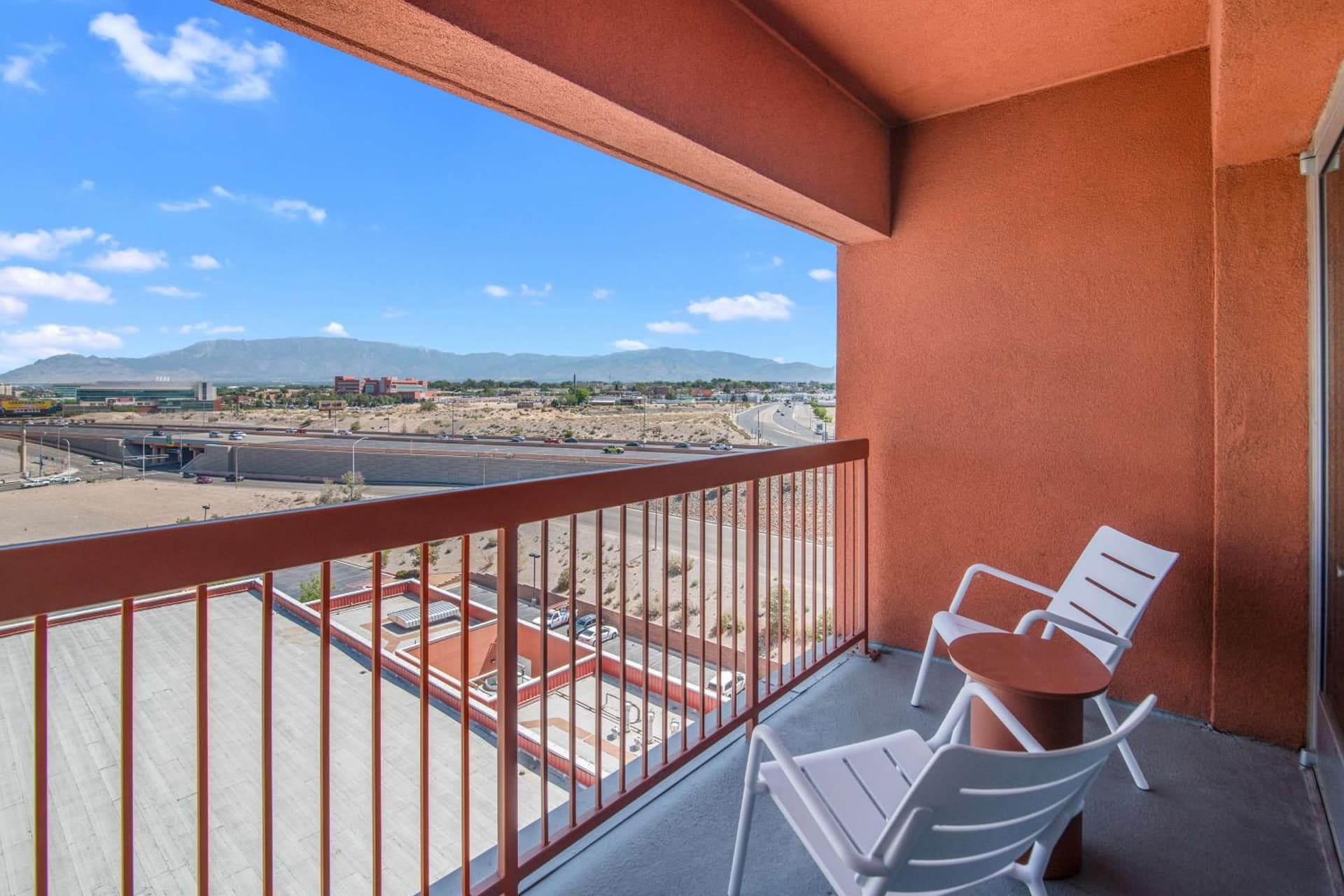 Embassy Suites by Hilton Albuquerque gallery photo in Albuquerque, NM — image 30