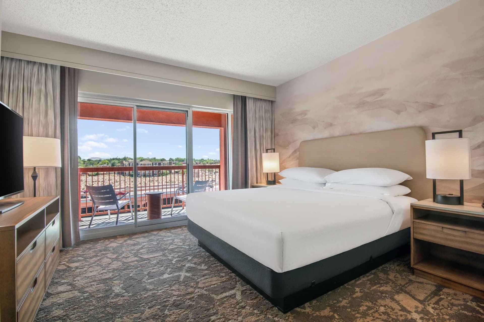 Embassy Suites by Hilton Albuquerque gallery photo in Albuquerque, NM — image 32