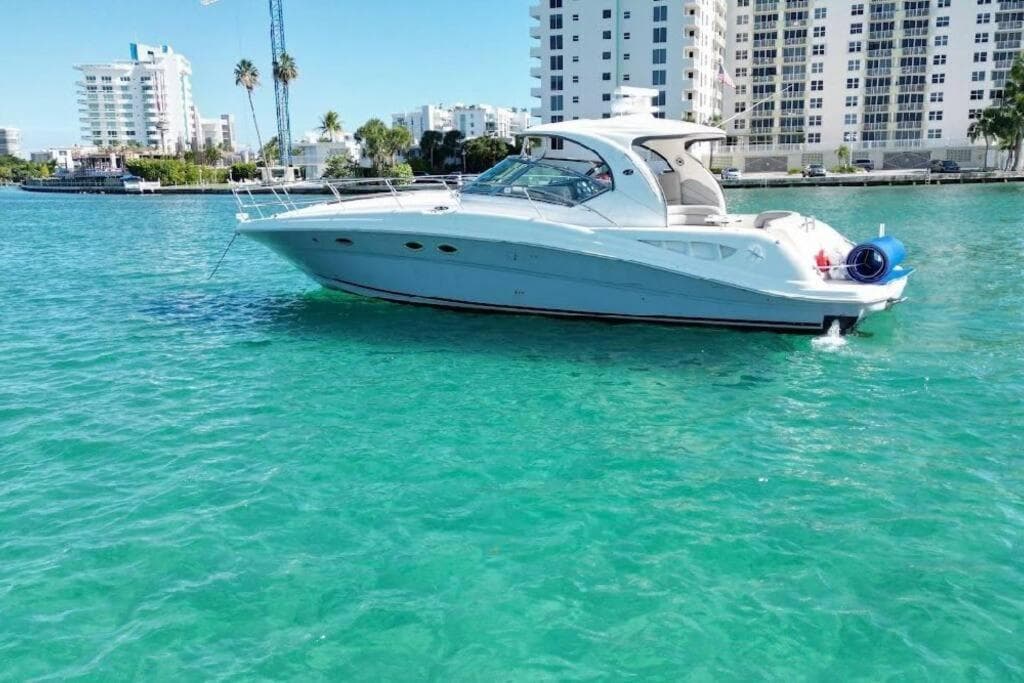 Beach Blessing 7m Beach Walk 80 WD 2 Queen interior in Dania Beach, FL — gallery photo 2