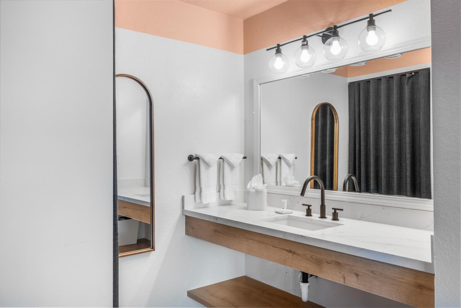 The Sandman Santa Rosa Sonoma, an Ascend Collection Hotel gallery photo in Santa Rosa, CA — image 6