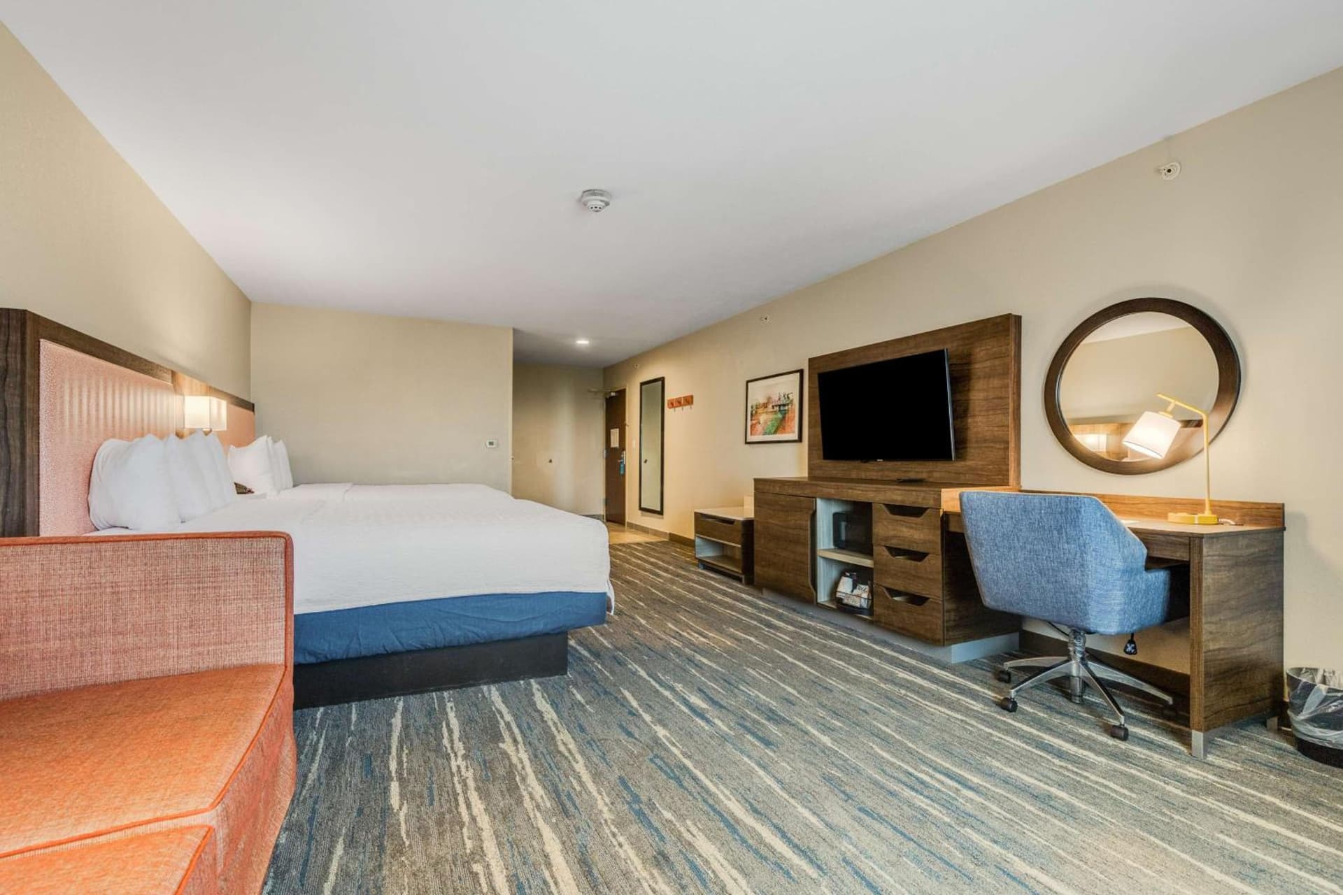 Hampton Inn & Suites Selma-San Antonio/Randolph AFB gallery photo in Selma, TX — image 16