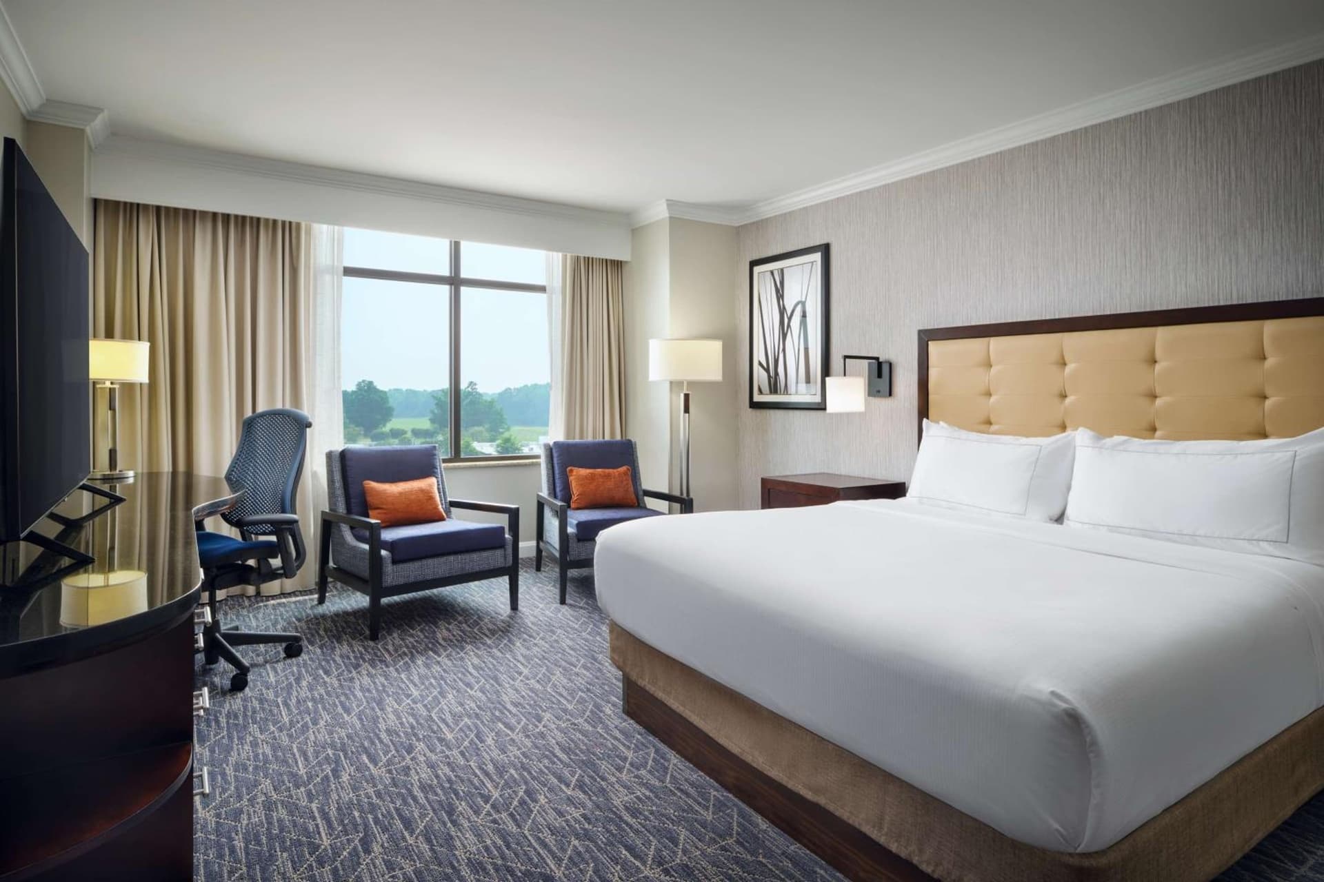 Hilton Richmond Hotel & Spa Short Pump interior in Richmond, VA — gallery photo 2