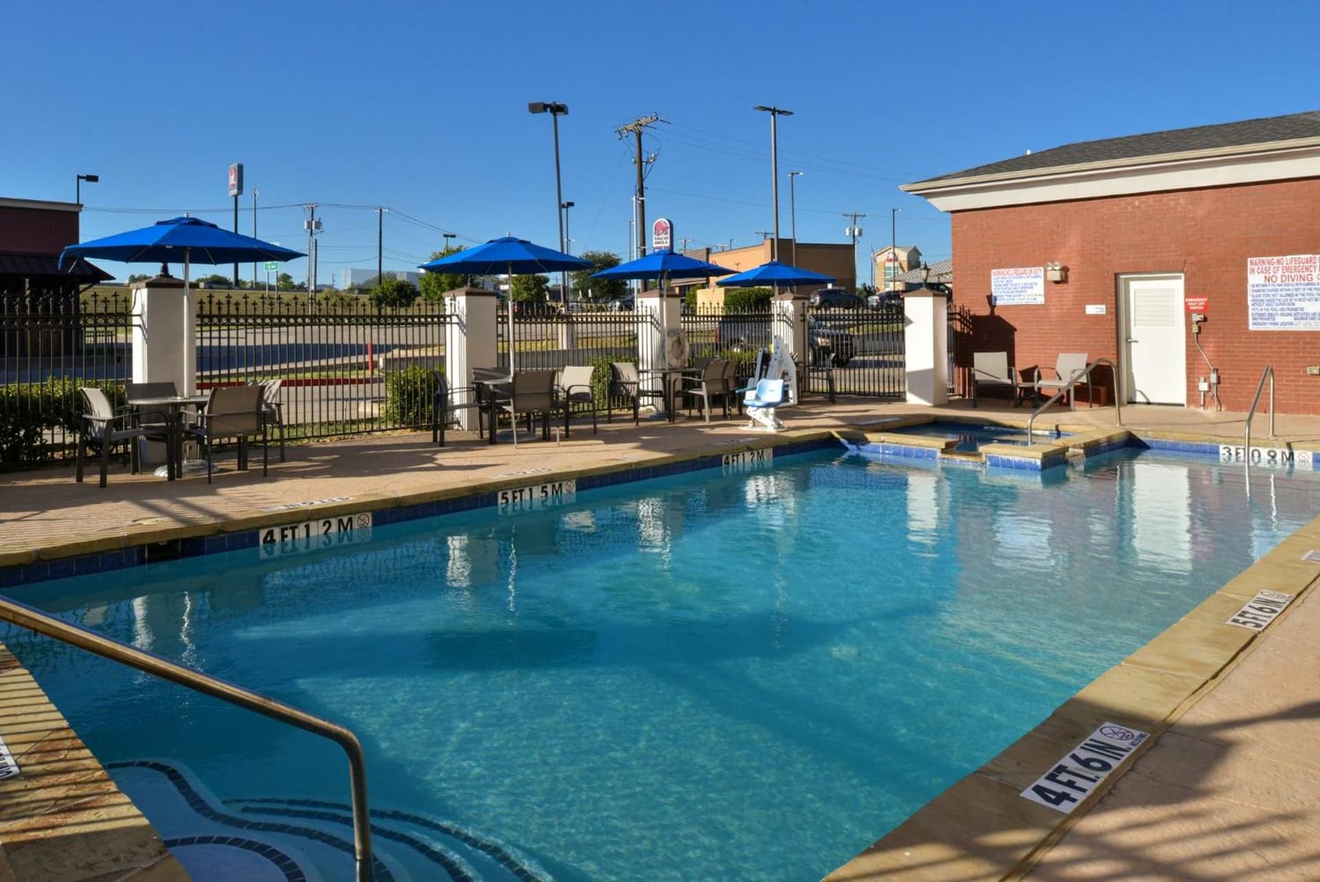 Holiday Inn Express Hotel & Suites Royse City - RockwallRockwall - Royse City by IHG gallery photo in Royse City, TX — image 19