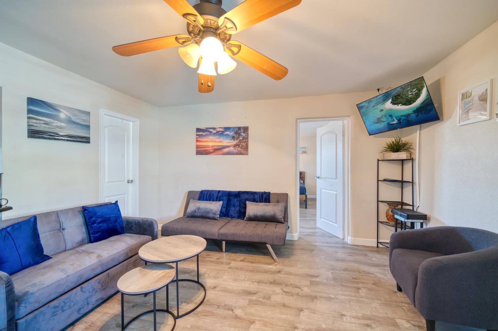 Camelot Beach Suites gallery photo in Clearwater Beach, FL — image 18