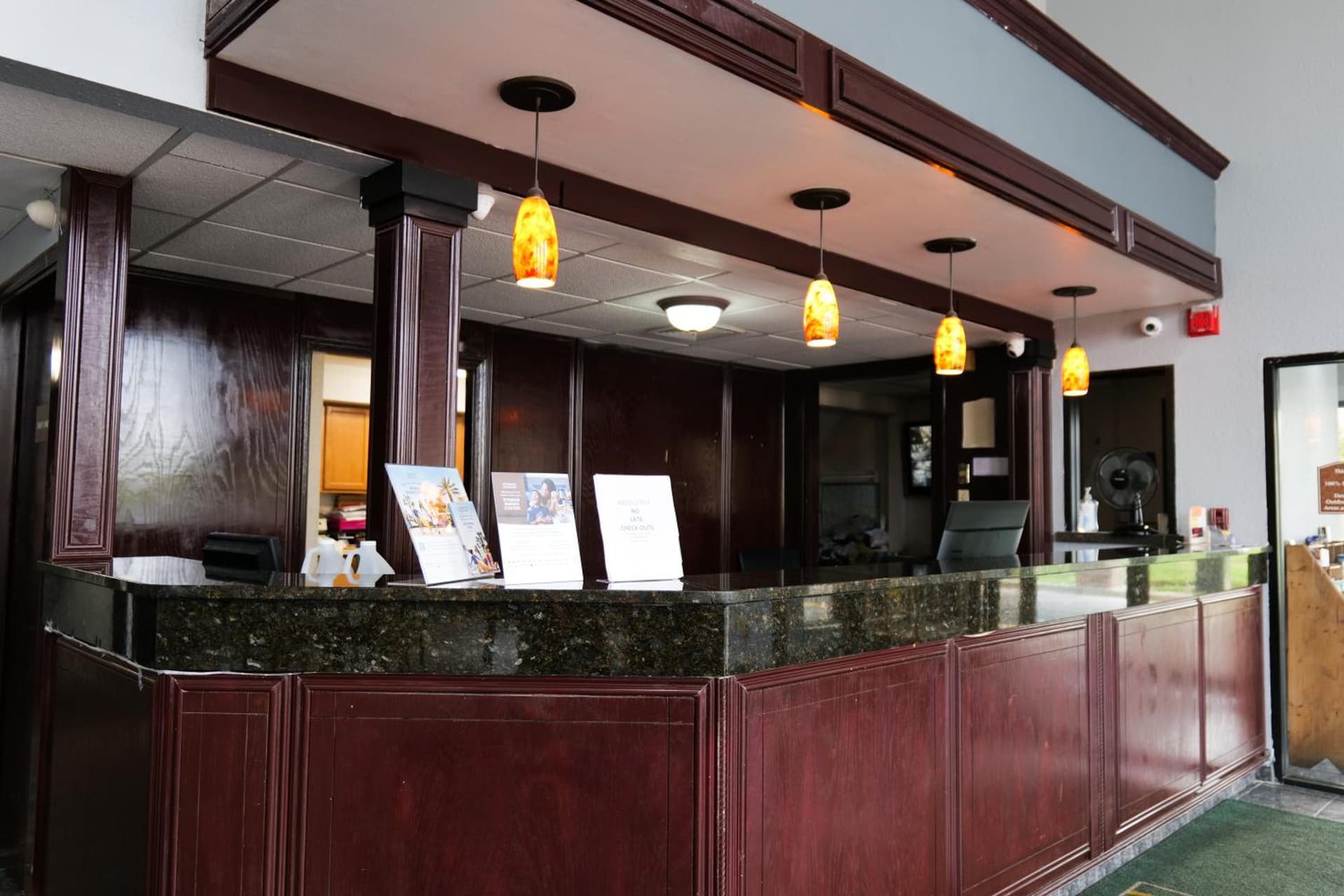 Baymont by Wyndham Flint Airport North gallery photo in Flint, MI — image 42