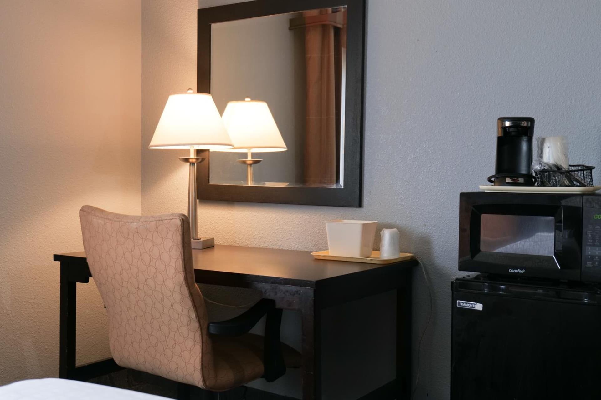 Baymont by Wyndham Flint Airport North gallery photo in Flint, MI — image 37
