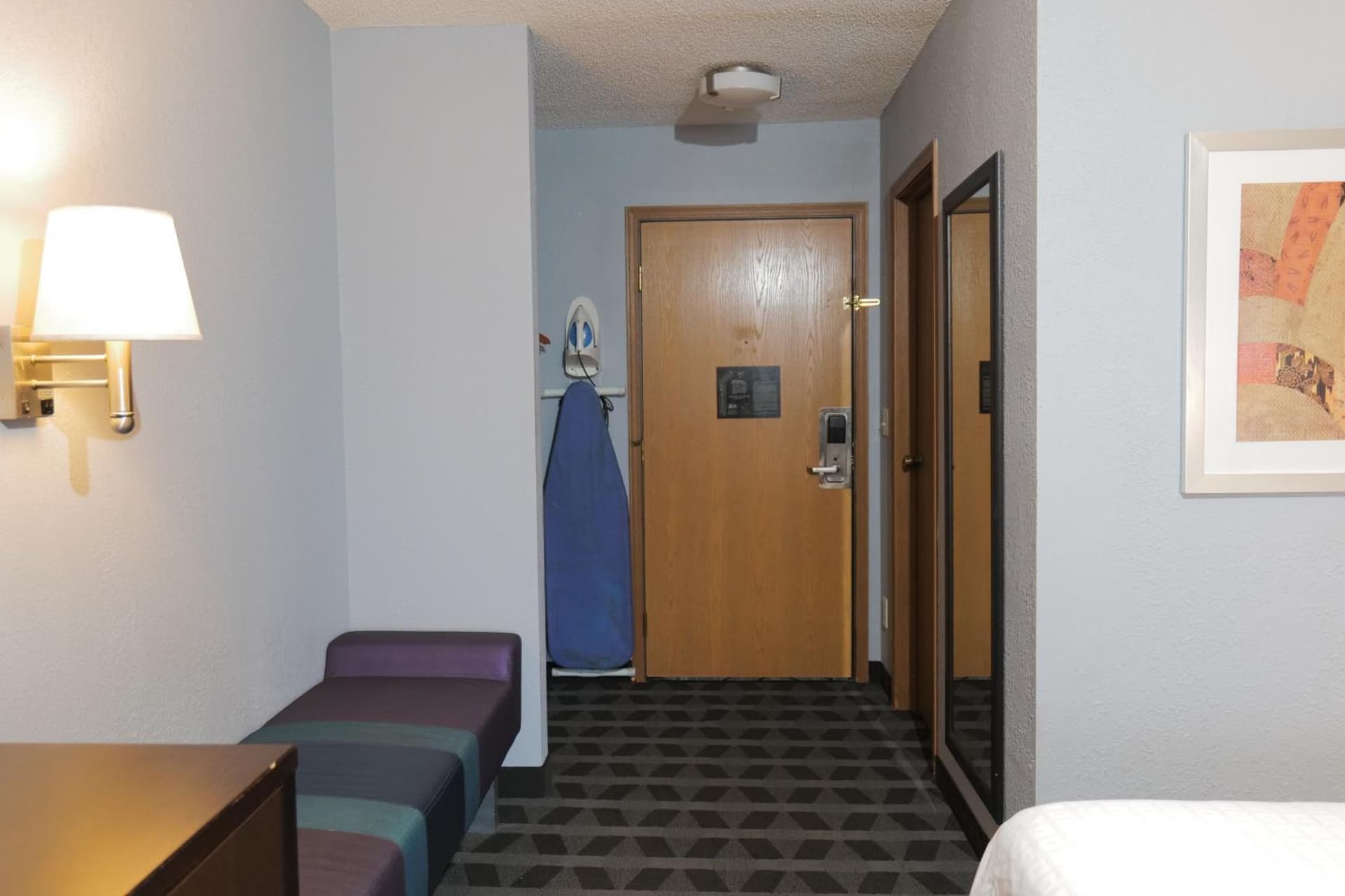 Baymont by Wyndham Flint Airport North gallery photo in Flint, MI — image 16