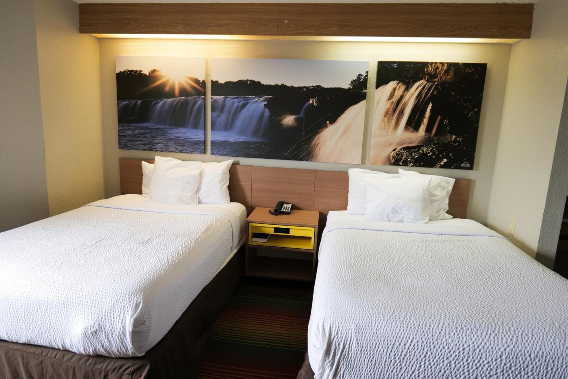 Days Inn by Wyndham Flint/Bishop International Airport gallery photo in Flint, MI — image 13