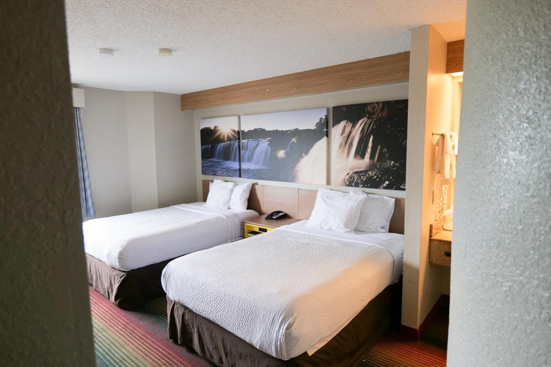 Days Inn by Wyndham Flint/Bishop International Airport gallery photo in Flint, MI — image 16