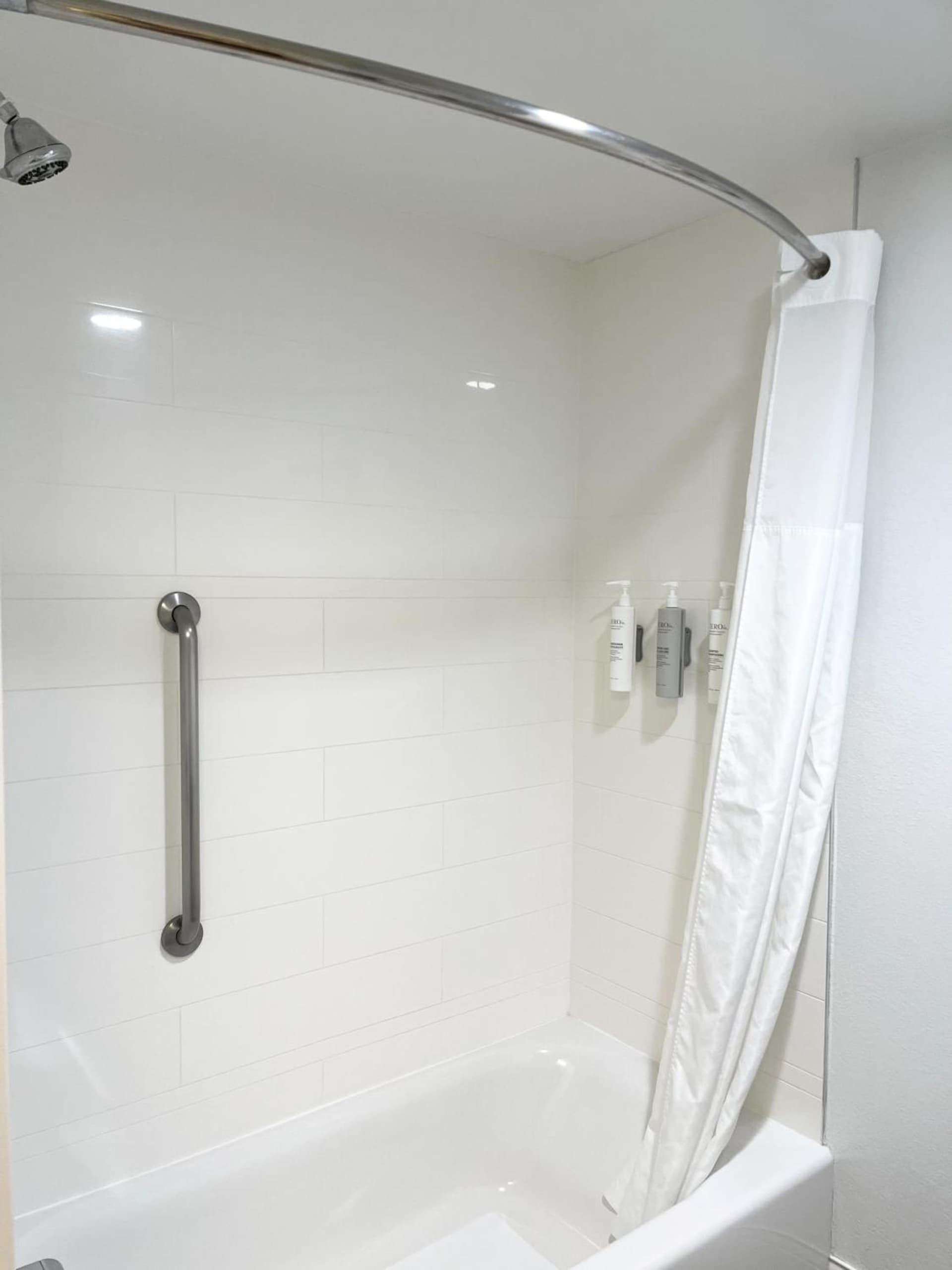 Hampton Inn Channel Islands Harbor gallery photo in Oxnard, CA — image 30