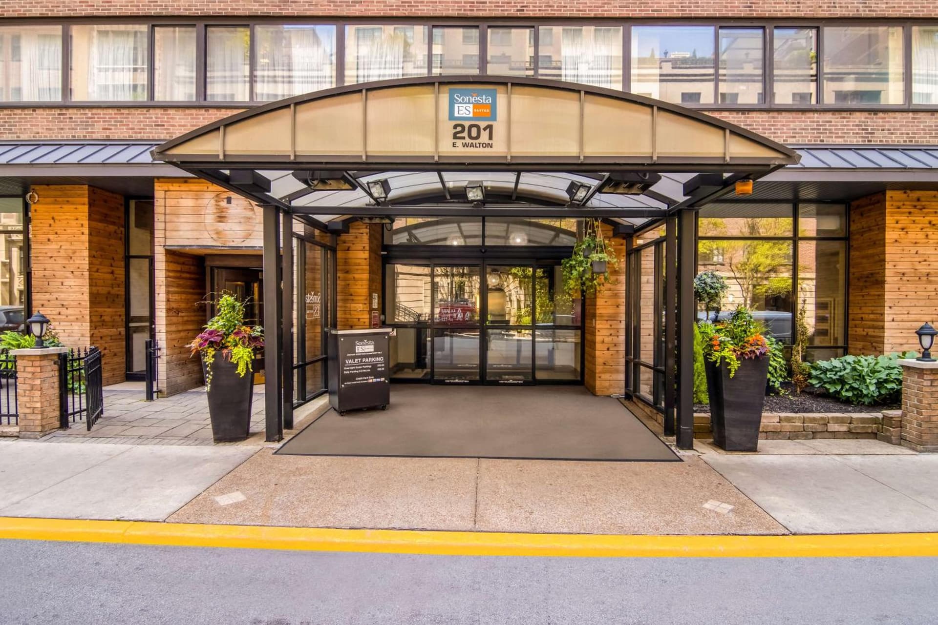 Sonesta ES Suites Chicago Downtown Magnificent Mile Medical gallery photo in Chicago, IL — image 39