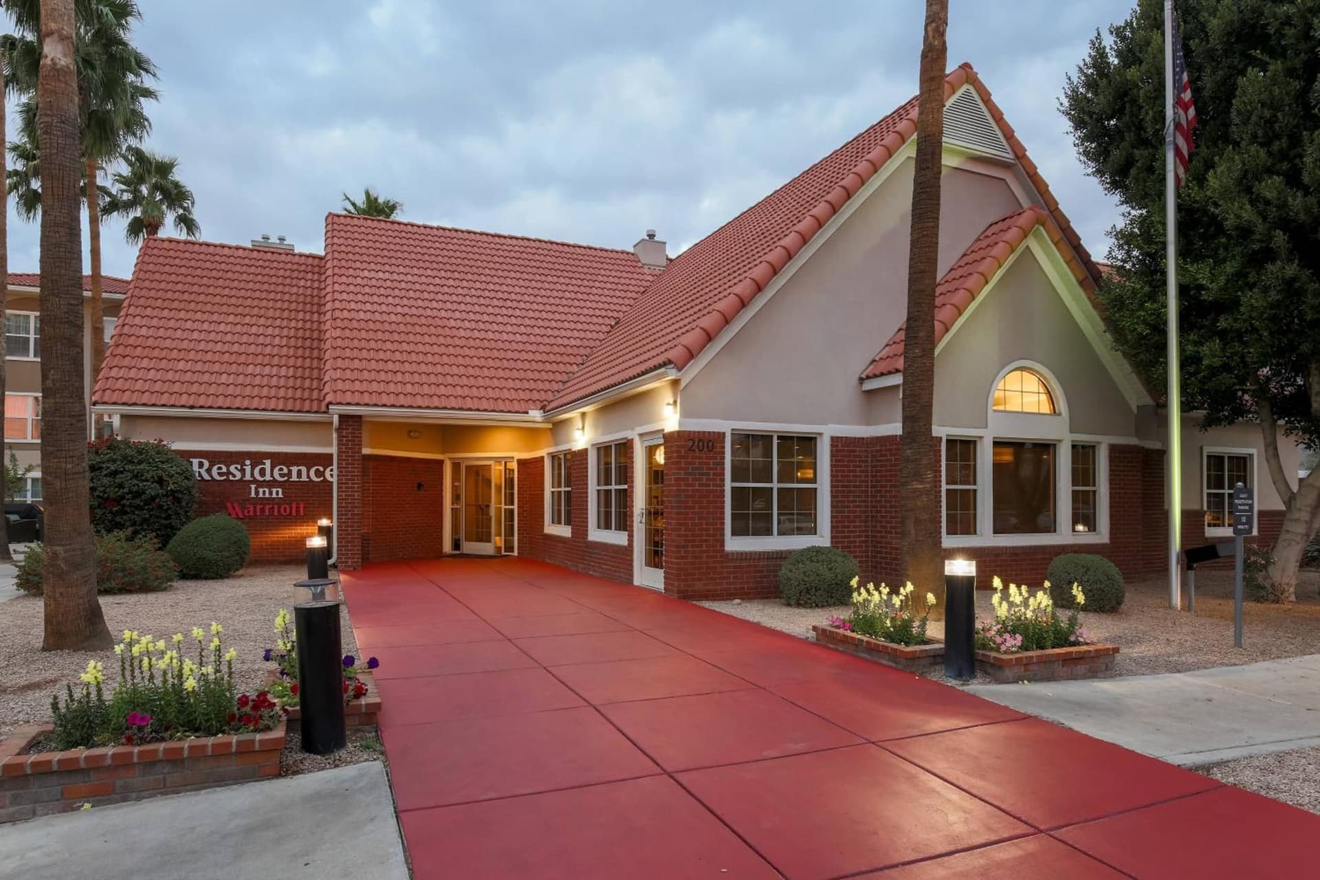 Residence Inn by Marriott Phoenix Chandler Fashion Center — hotel in Chandler, Arizona
