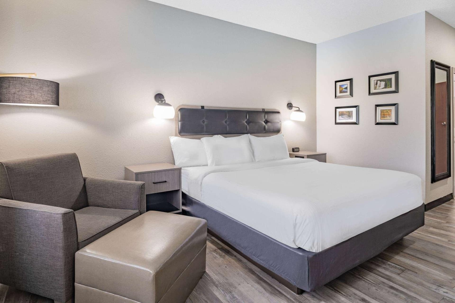 La Quinta by Wyndham Evansville gallery photo in Evansville, IN — image 17
