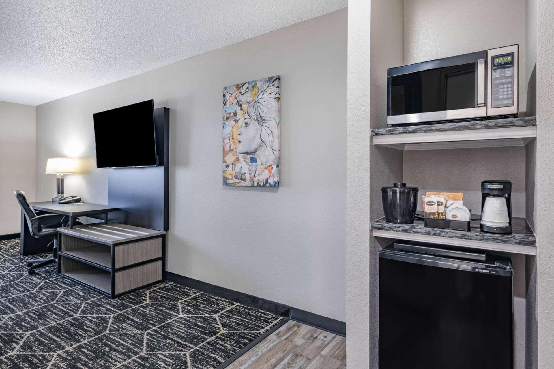 La Quinta by Wyndham Evansville gallery photo in Evansville, IN — image 18